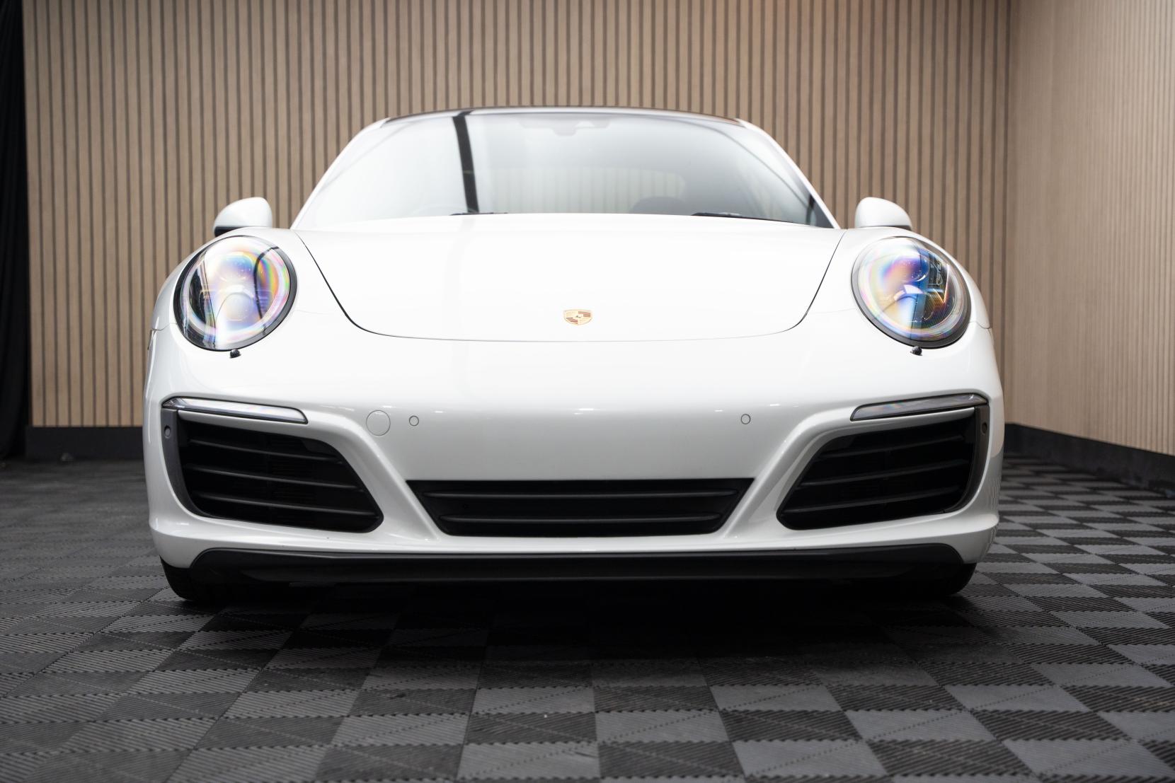 Porsche 911 3.0T 991 Carrera Coupe 2dr Petrol PDK Euro 6 (s/s) (370 ps)