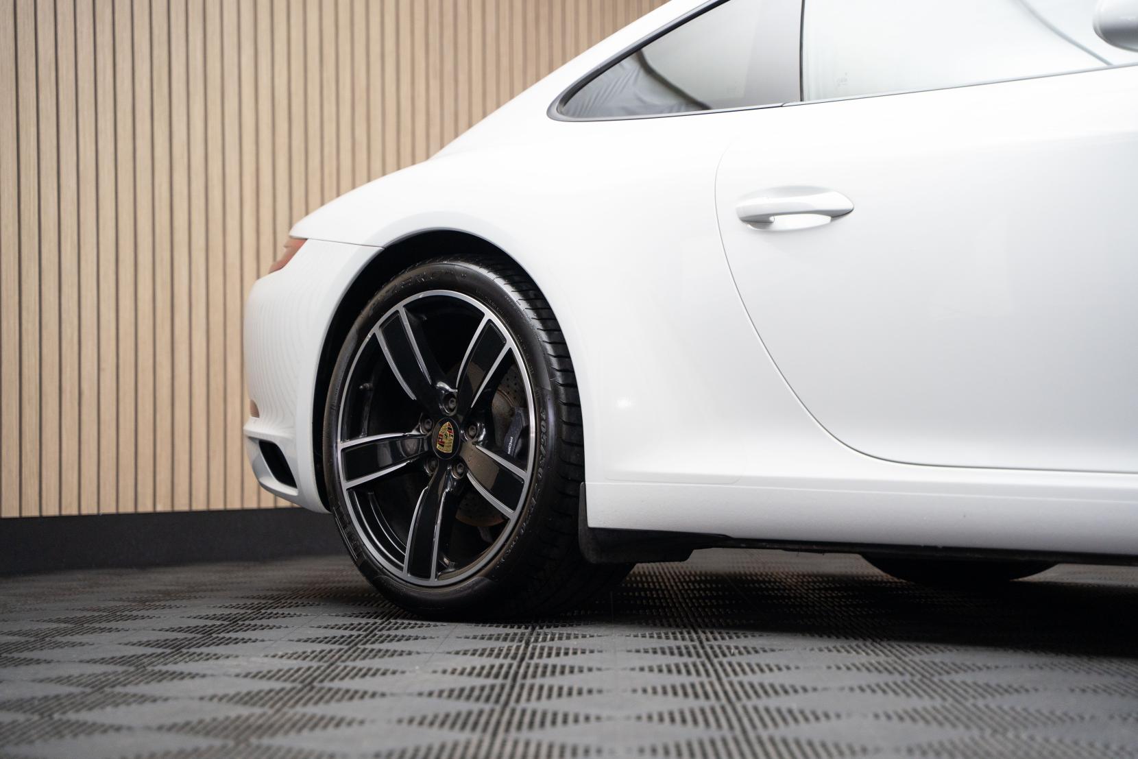 Porsche 911 3.0T 991 Carrera Coupe 2dr Petrol PDK Euro 6 (s/s) (370 ps)