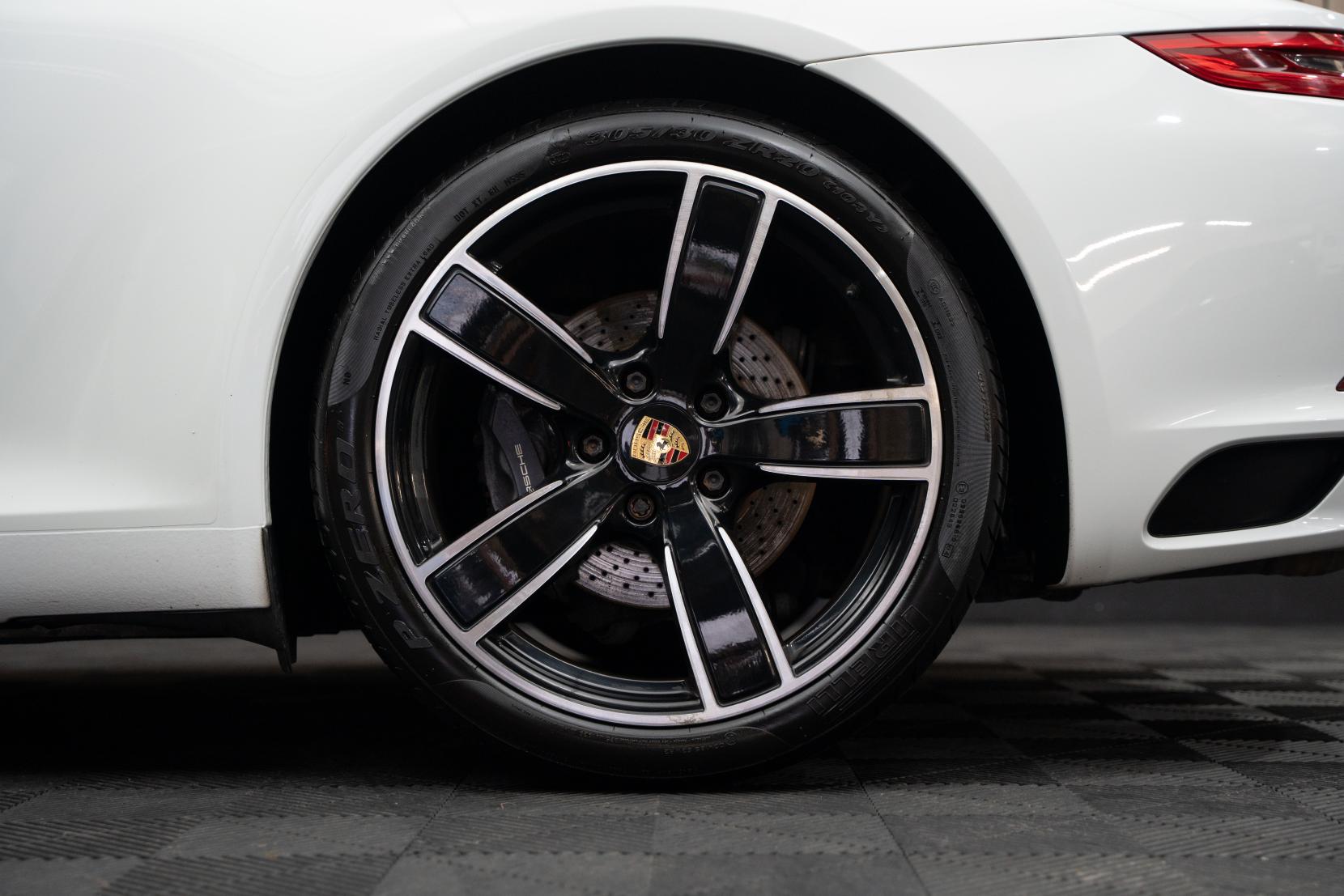 Porsche 911 3.0T 991 Carrera Coupe 2dr Petrol PDK Euro 6 (s/s) (370 ps)