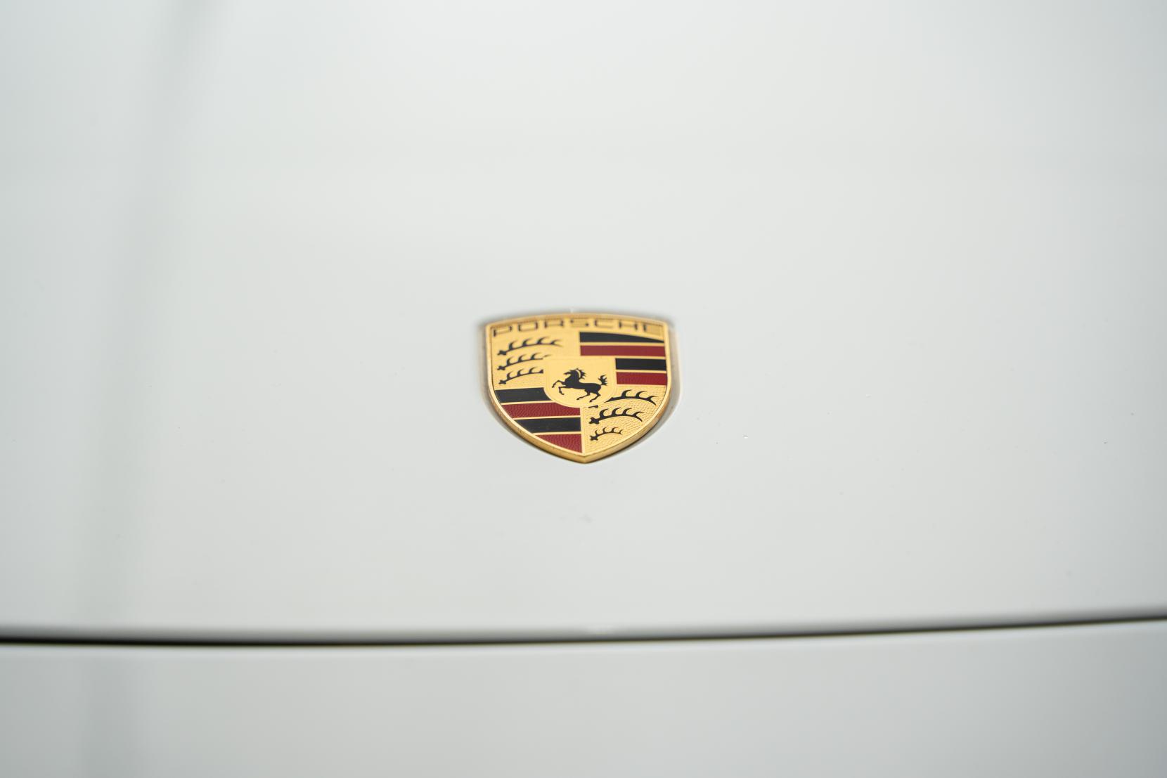 Porsche 911 3.0T 991 Carrera Coupe 2dr Petrol PDK Euro 6 (s/s) (370 ps)