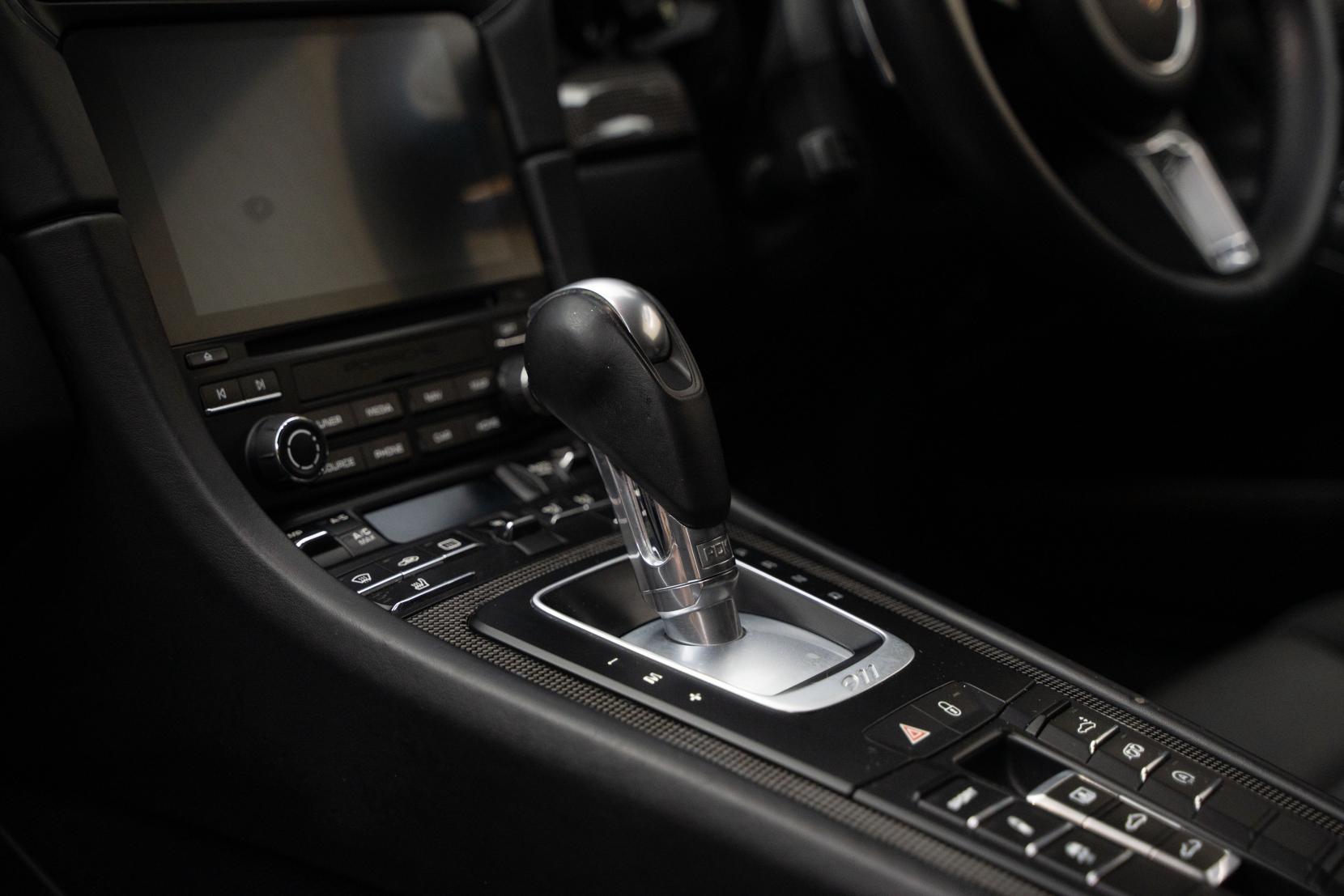 Porsche 911 3.0T 991 Carrera Coupe 2dr Petrol PDK Euro 6 (s/s) (370 ps)