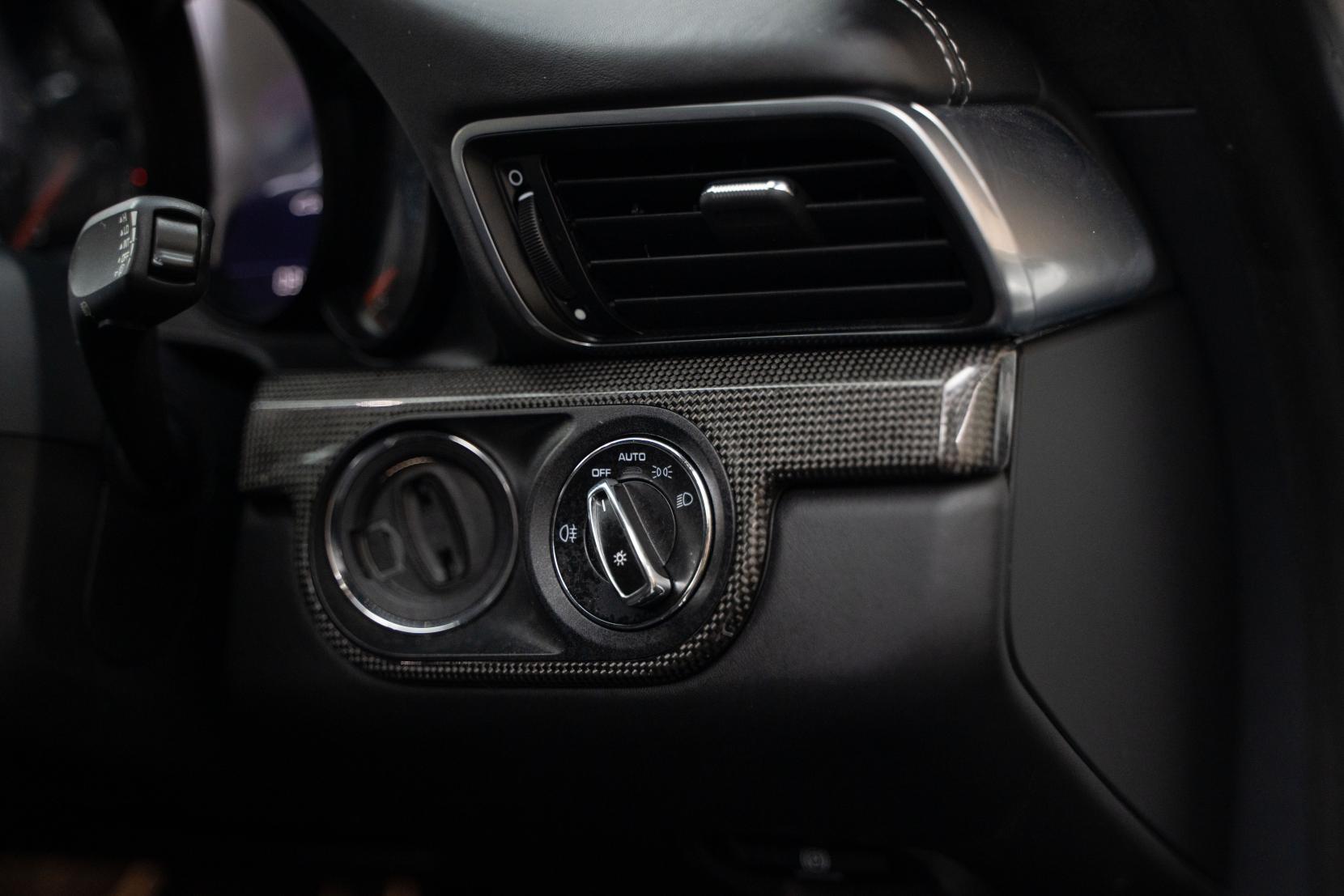 Porsche 911 3.0T 991 Carrera Coupe 2dr Petrol PDK Euro 6 (s/s) (370 ps)