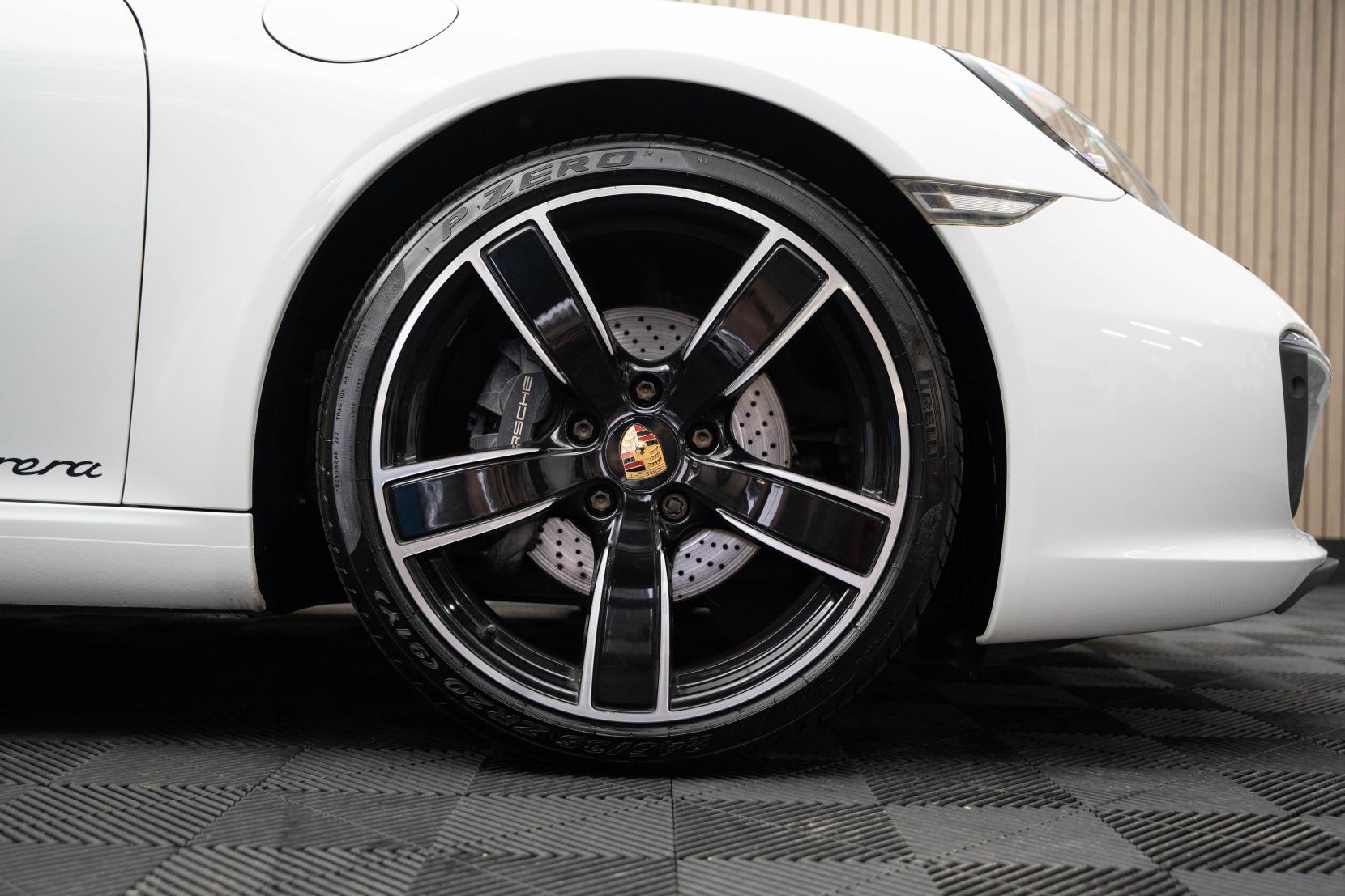 Porsche 911 3.0T 991 Carrera Coupe 2dr Petrol PDK Euro 6 (s/s) (370 ps)