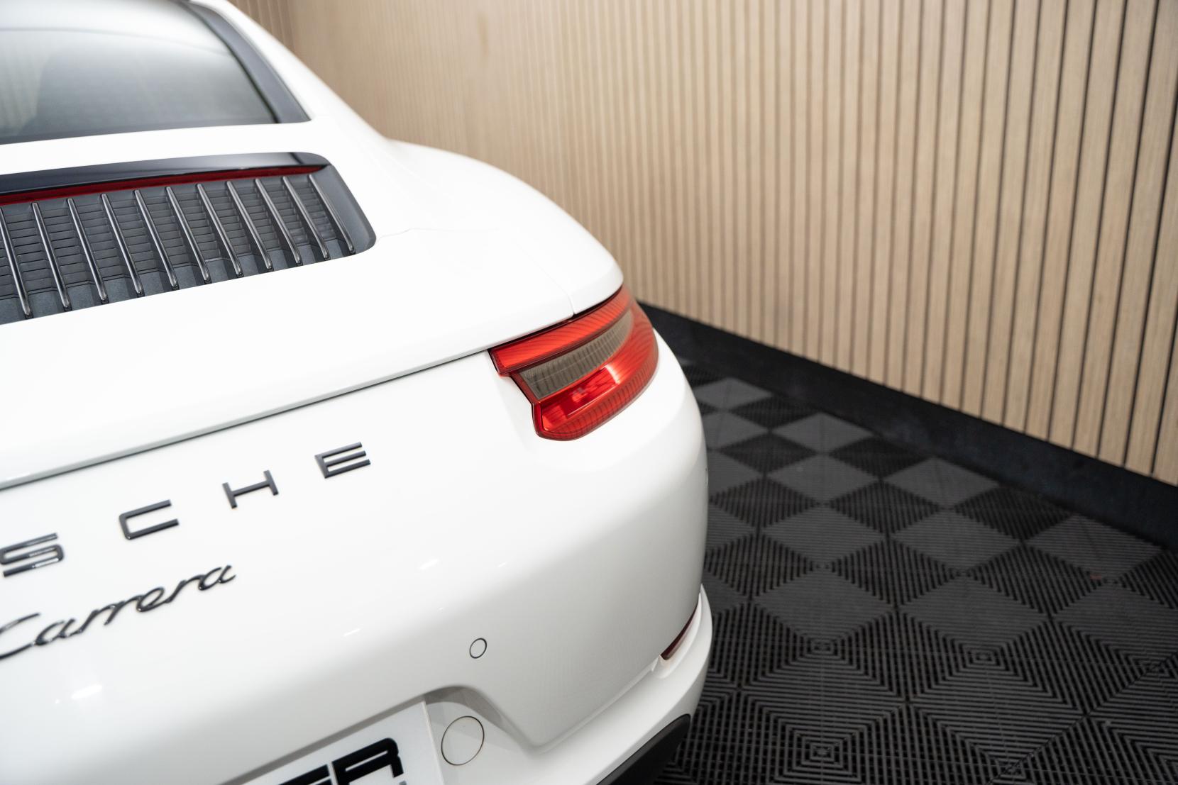 Porsche 911 3.0T 991 Carrera Coupe 2dr Petrol PDK Euro 6 (s/s) (370 ps)