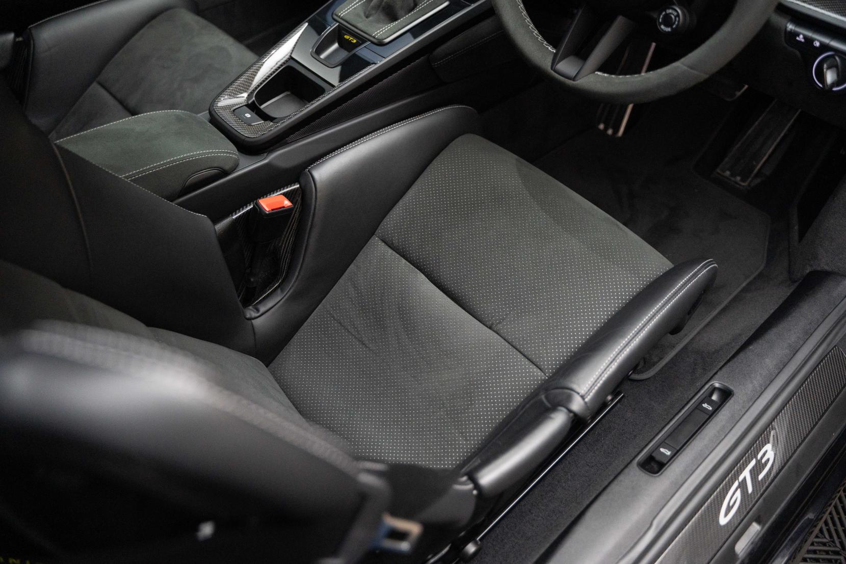 Porsche 911 4.0 992 GT3 Coupe 2dr Petrol PDK Euro 6 (510 ps)