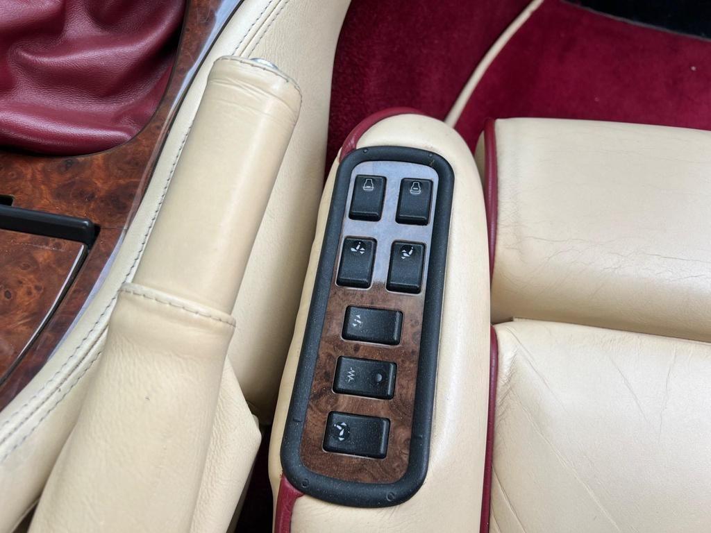 Aston Martin Vantage 5.2 2d  550 BHP Provided with warranty