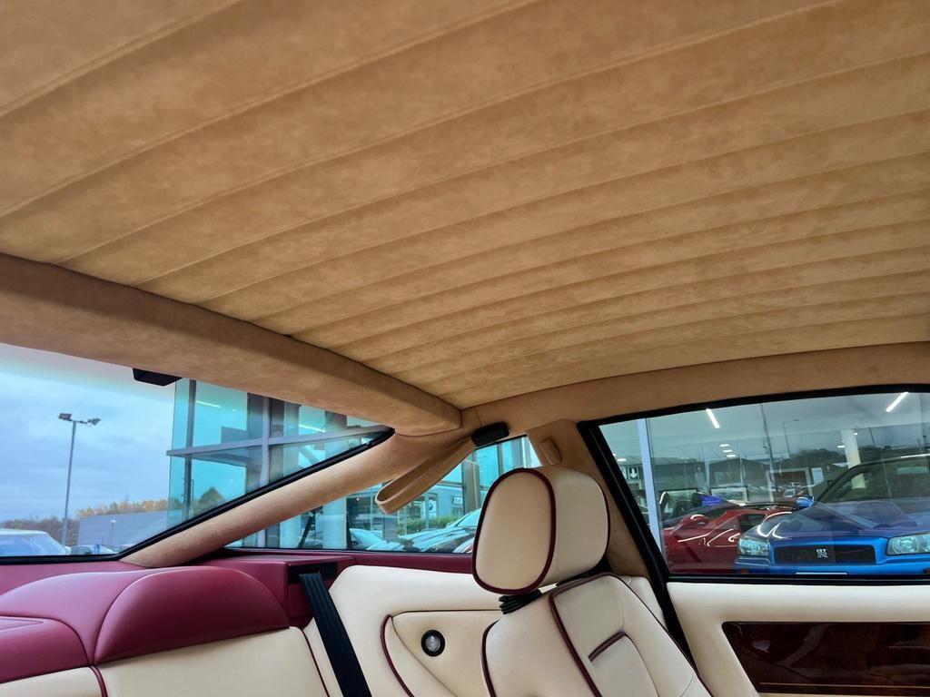 Aston Martin Vantage 5.2 2d  550 BHP Provided with warranty