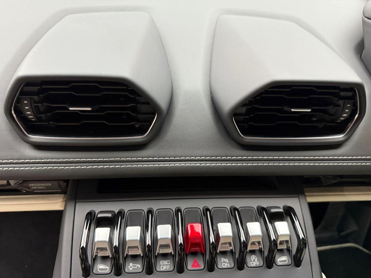 Lamborghini Huracan 5.2 V10 LP 610-2 EVO Coupe 2dr Petrol LDF Euro 6 (s/s) (610 ps) LOW RATE FINANCE +12 MONTH WARRANTY