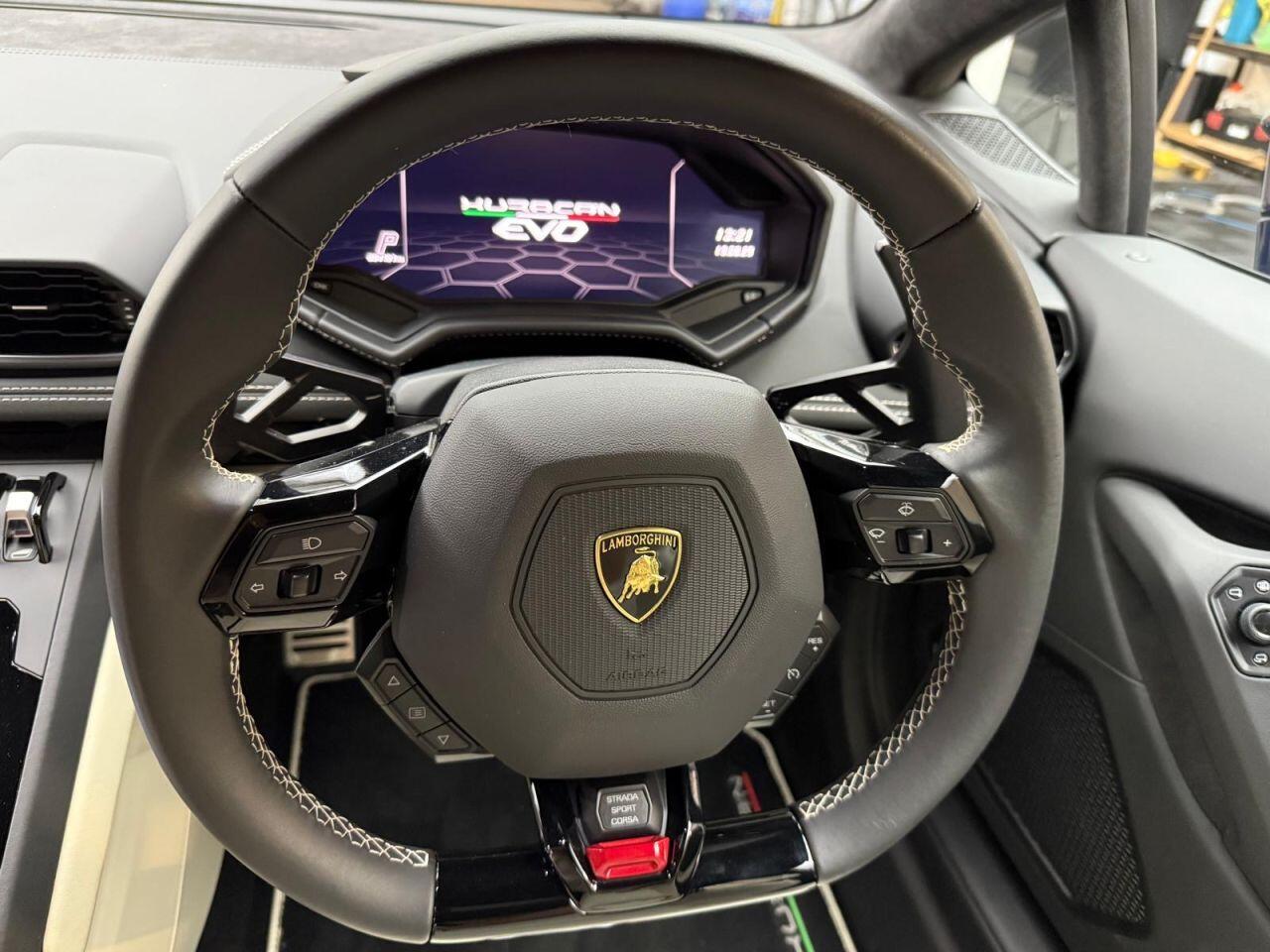 Lamborghini Huracan 5.2 V10 LP 610-2 EVO Coupe 2dr Petrol LDF Euro 6 (s/s) (610 ps) LOW RATE FINANCE +12 MONTH WARRANTY