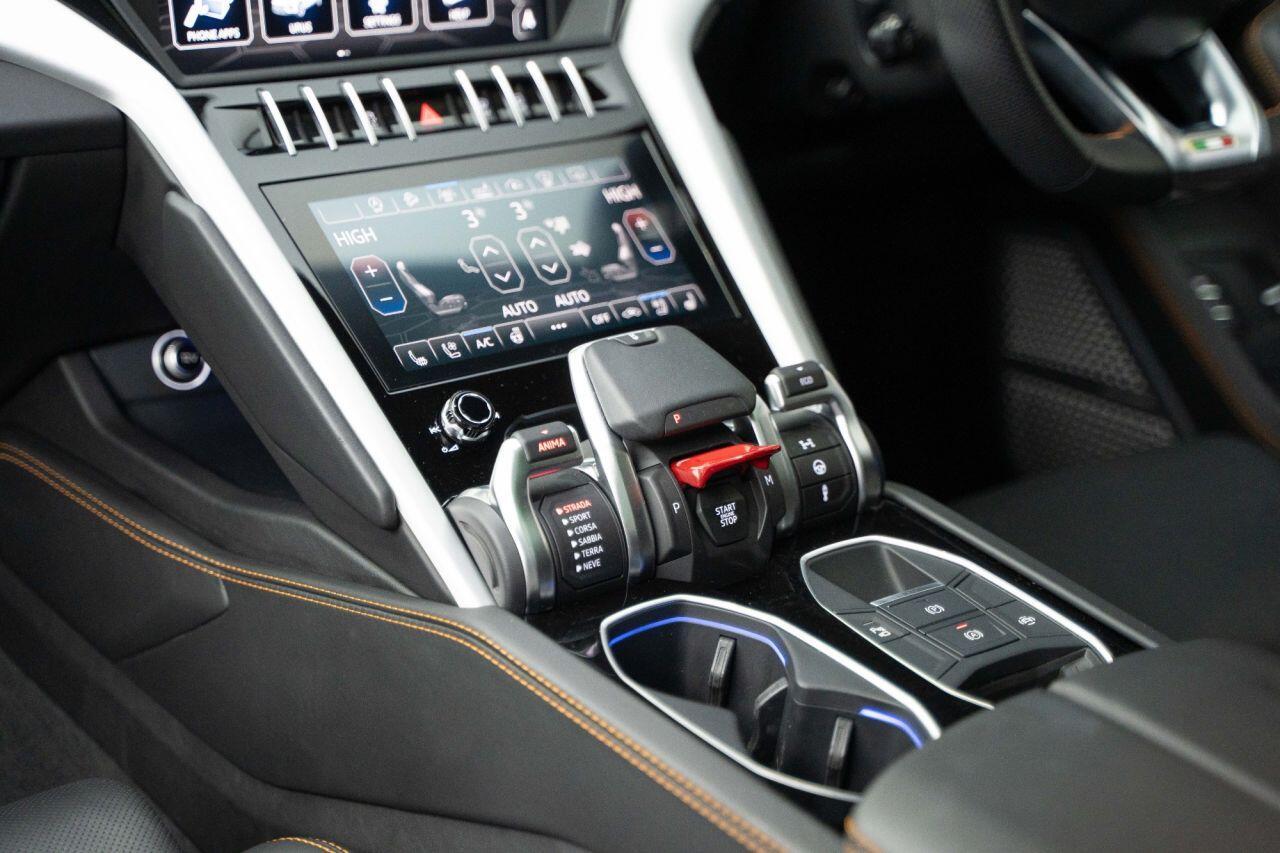 Lamborghini Urus 4.0 V8 BiTurbo SUV 5dr Petrol Auto 4WD Euro 6 (650 ps) LOW RATE FINANCE