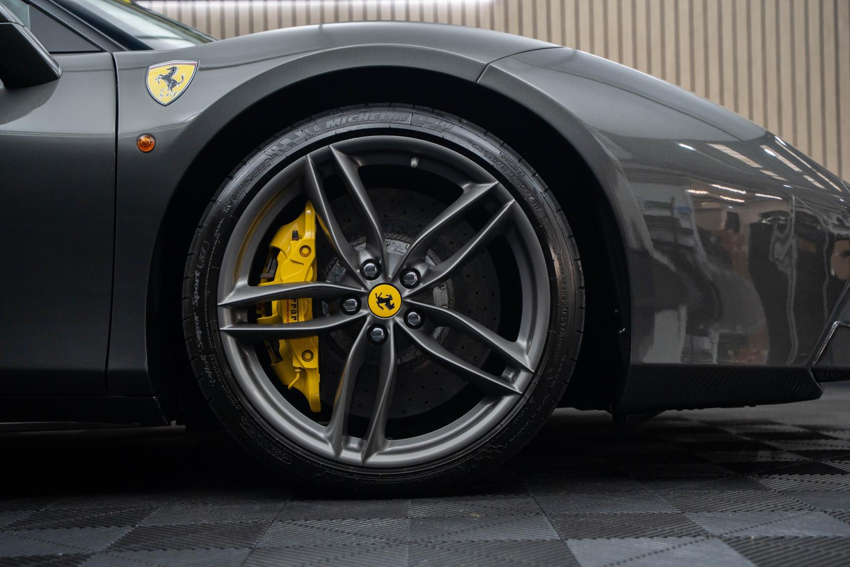 Ferrari 488 3.9T V8 GTB Coupe 2dr Petrol F1 DCT Euro 6 (s/s) (670 ps)