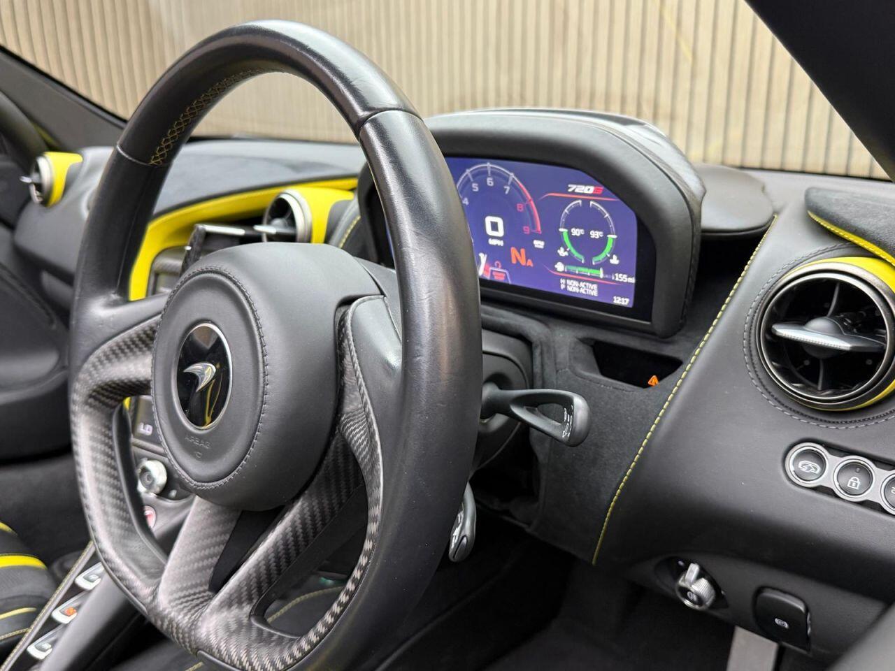 MCLAREN 720S 4.0T V8 Spider 2dr Petrol SSG Euro 6 (s/s) (720 ps) LOW RATE FINANCE +12 MONTH WARRANTY