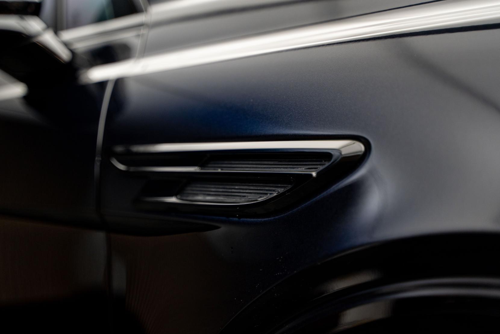 Bentley Bentayga 4.0 V8 SUV 5dr Petrol Auto 4WD Euro 6 (s/s) (550 ps)