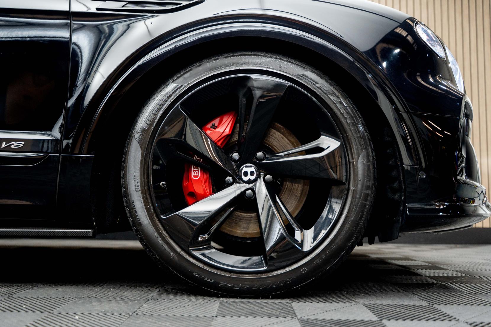 Bentley Bentayga 4.0 V8 SUV 5dr Petrol Auto 4WD Euro 6 (s/s) (550 ps)