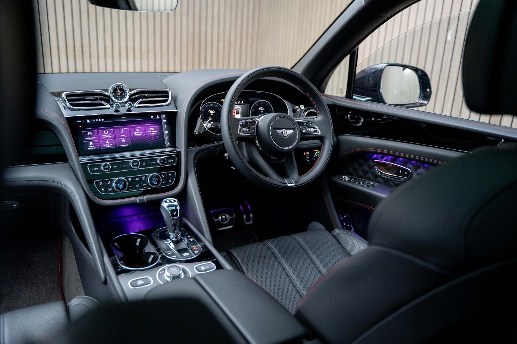 Bentley Bentayga 4.0 V8 SUV 5dr Petrol Auto 4WD Euro 6 (s/s) (550 ps)