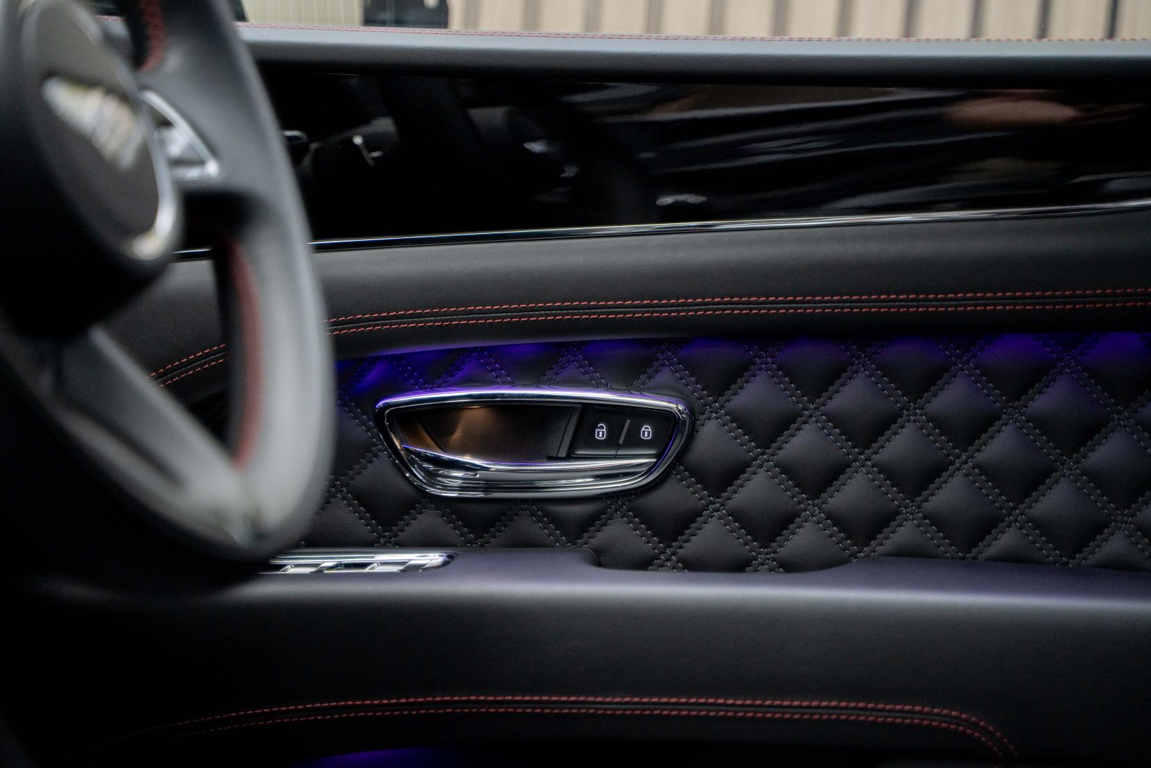 Bentley Bentayga 4.0 V8 SUV 5dr Petrol Auto 4WD Euro 6 (s/s) (550 ps)