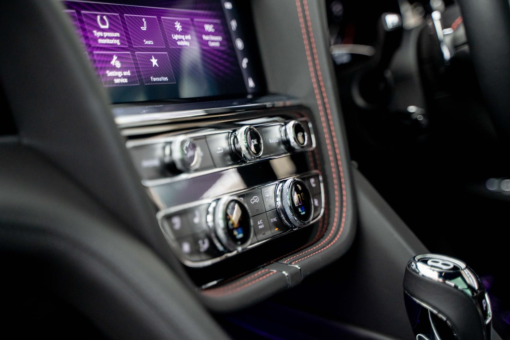 Bentley Bentayga 4.0 V8 SUV 5dr Petrol Auto 4WD Euro 6 (s/s) (550 ps)