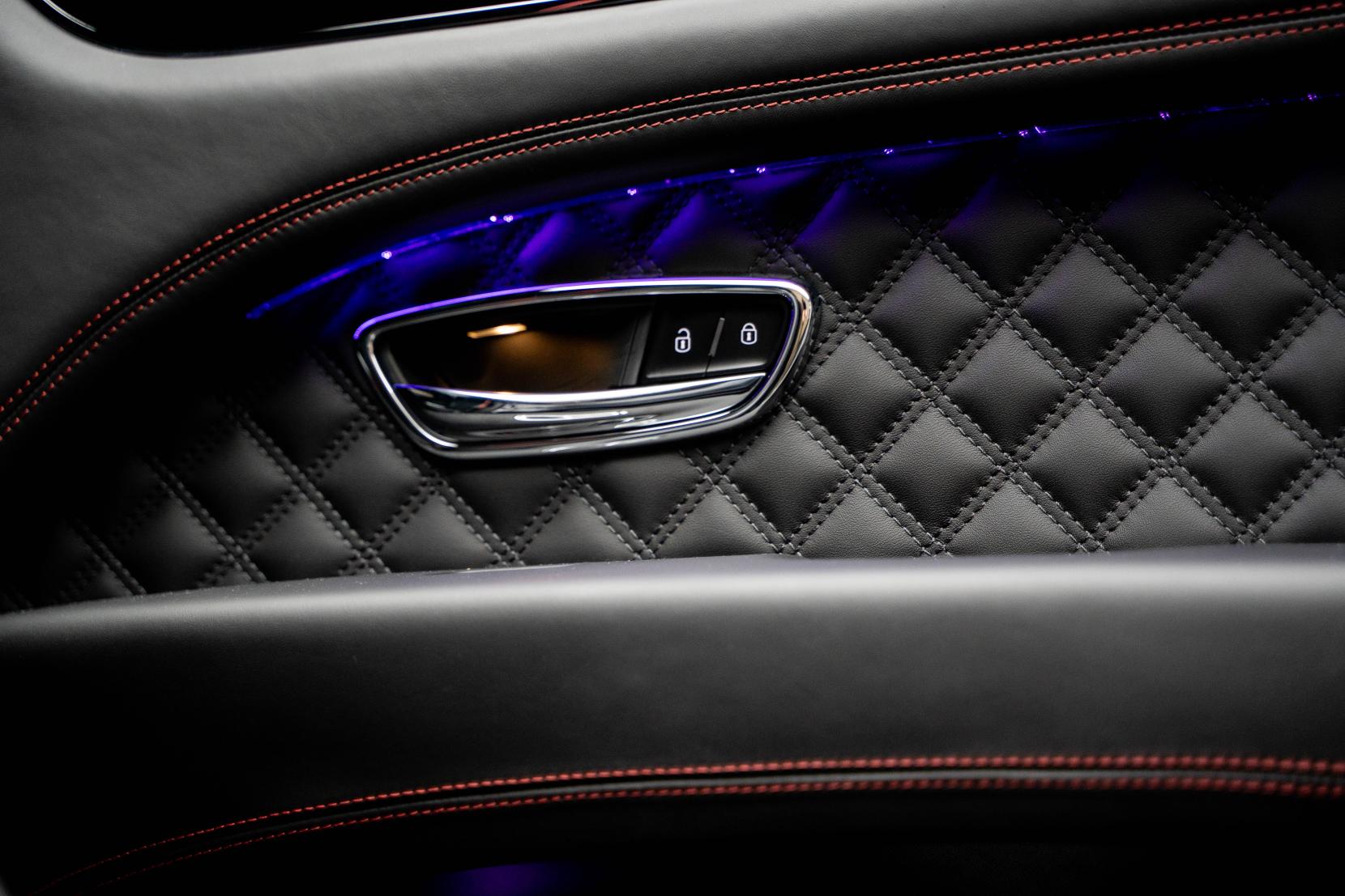 Bentley Bentayga 4.0 V8 SUV 5dr Petrol Auto 4WD Euro 6 (s/s) (550 ps)