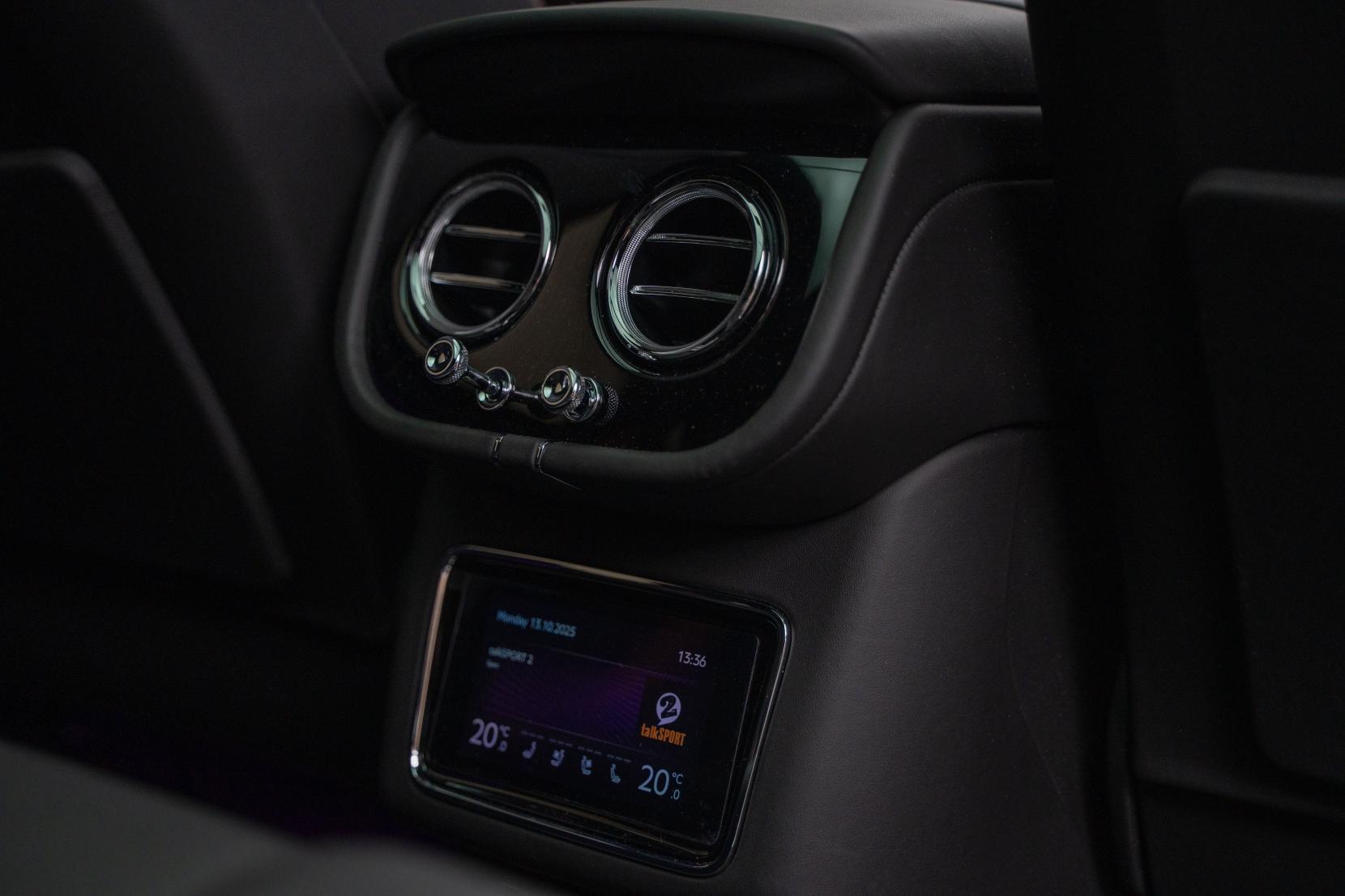 Bentley Bentayga 4.0 V8 SUV 5dr Petrol Auto 4WD Euro 6 (s/s) (550 ps)