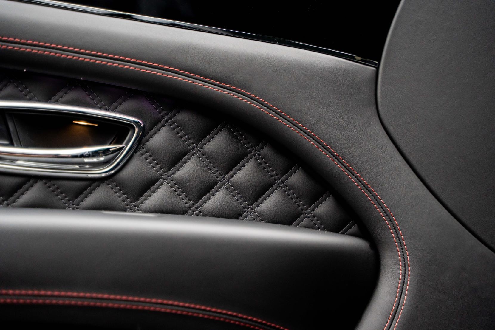 Bentley Bentayga 4.0 V8 SUV 5dr Petrol Auto 4WD Euro 6 (s/s) (550 ps)