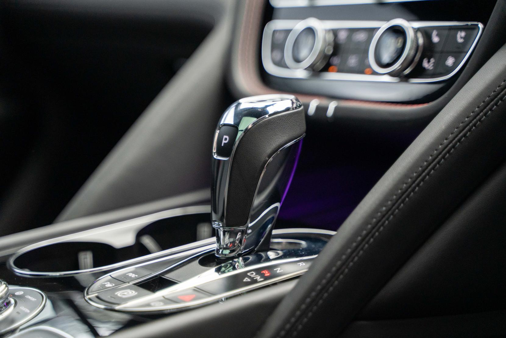 Bentley Bentayga 4.0 V8 SUV 5dr Petrol Auto 4WD Euro 6 (s/s) (550 ps)