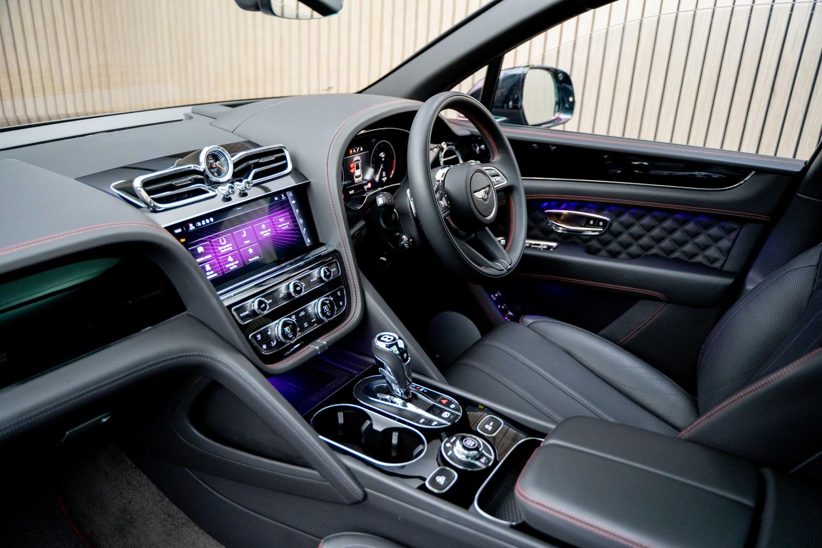 Bentley Bentayga 4.0 V8 SUV 5dr Petrol Auto 4WD Euro 6 (s/s) (550 ps)