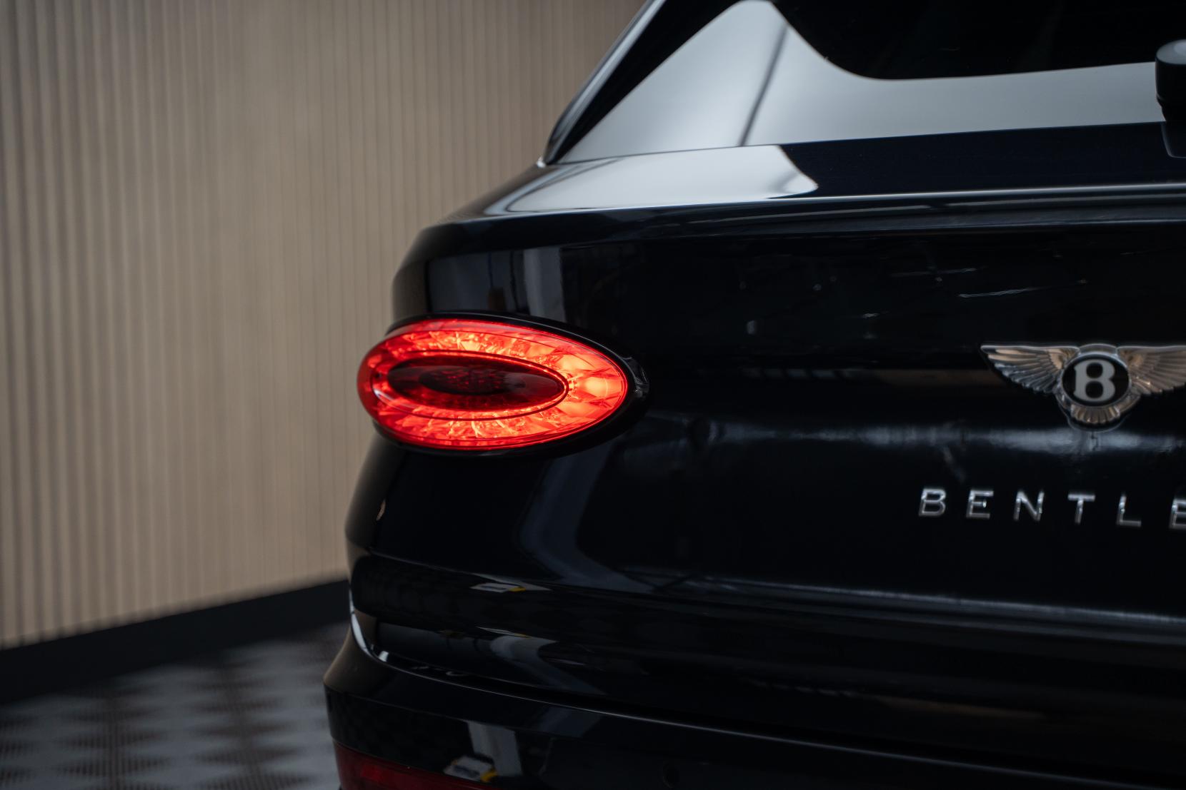 Bentley Bentayga 4.0 V8 SUV 5dr Petrol Auto 4WD Euro 6 (s/s) (550 ps)