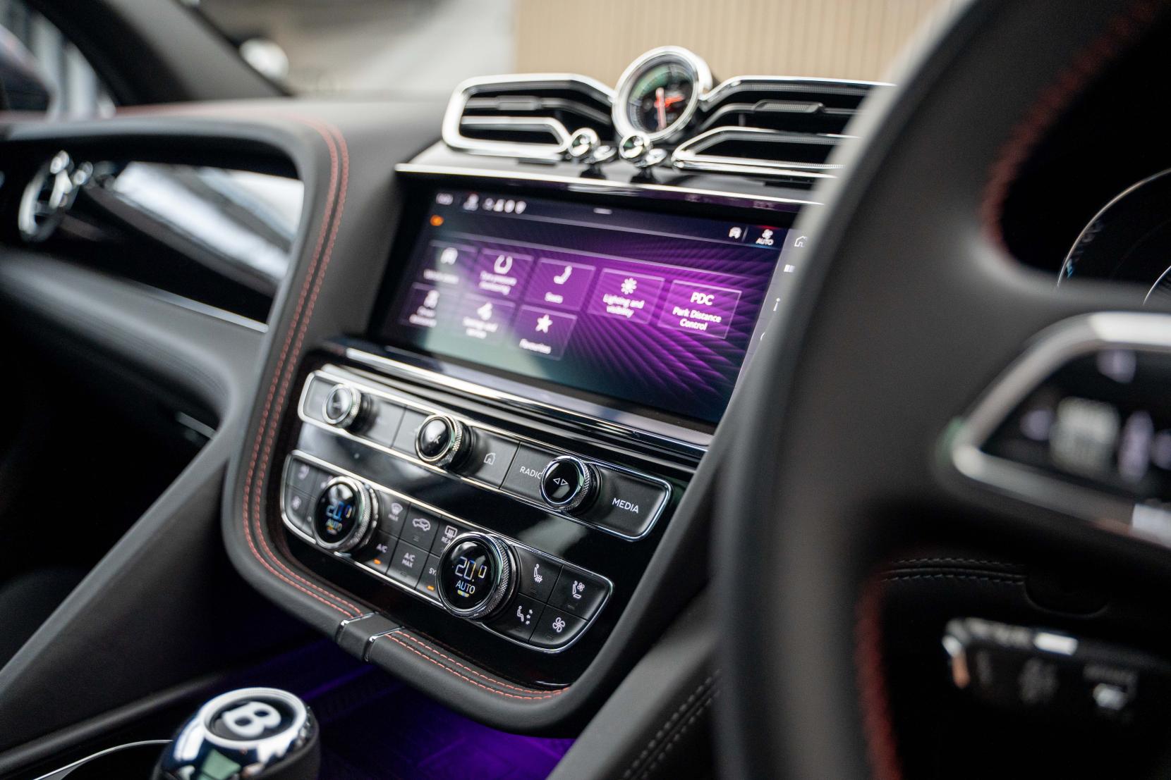 Bentley Bentayga 4.0 V8 SUV 5dr Petrol Auto 4WD Euro 6 (s/s) (550 ps)