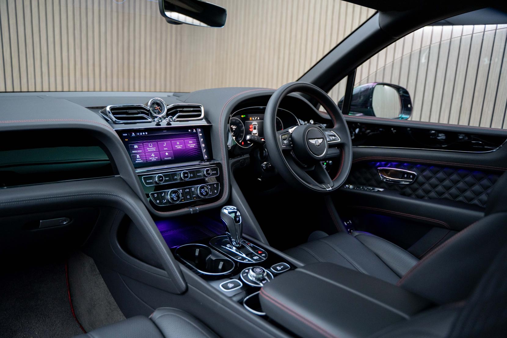 Bentley Bentayga 4.0 V8 SUV 5dr Petrol Auto 4WD Euro 6 (s/s) (550 ps)