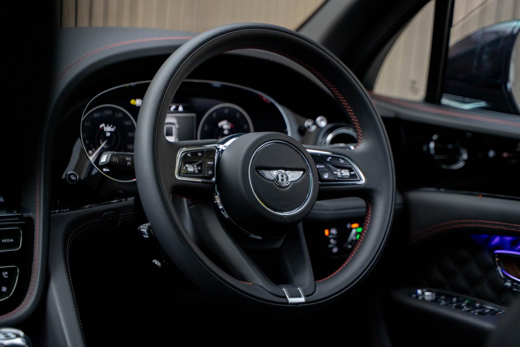 Bentley Bentayga 4.0 V8 SUV 5dr Petrol Auto 4WD Euro 6 (s/s) (550 ps)