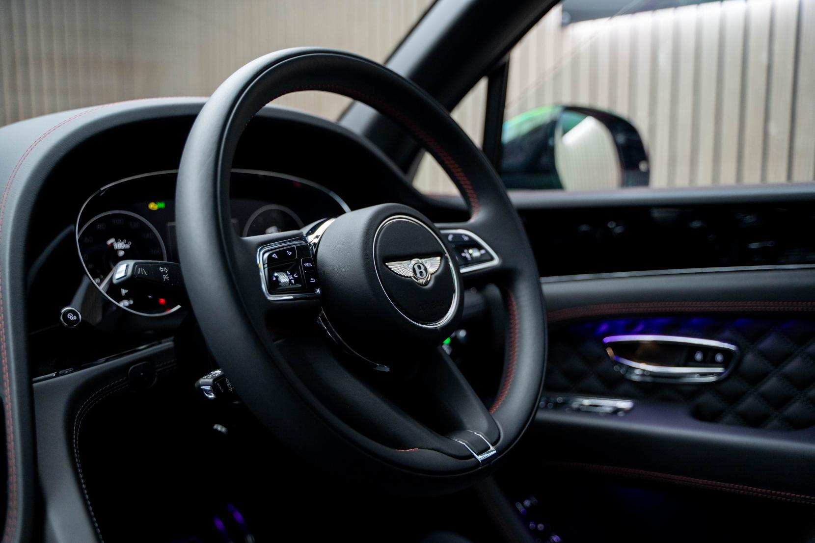 Bentley Bentayga 4.0 V8 SUV 5dr Petrol Auto 4WD Euro 6 (s/s) (550 ps)