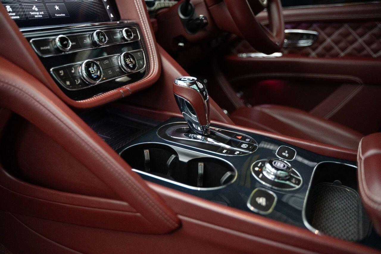 Bentley BENTAYGA 4.0 V8 SUV 5dr Petrol Auto 4WD Euro 6 (s/s) (550 ps) 12 MONTH WARRANTY + FINANCE