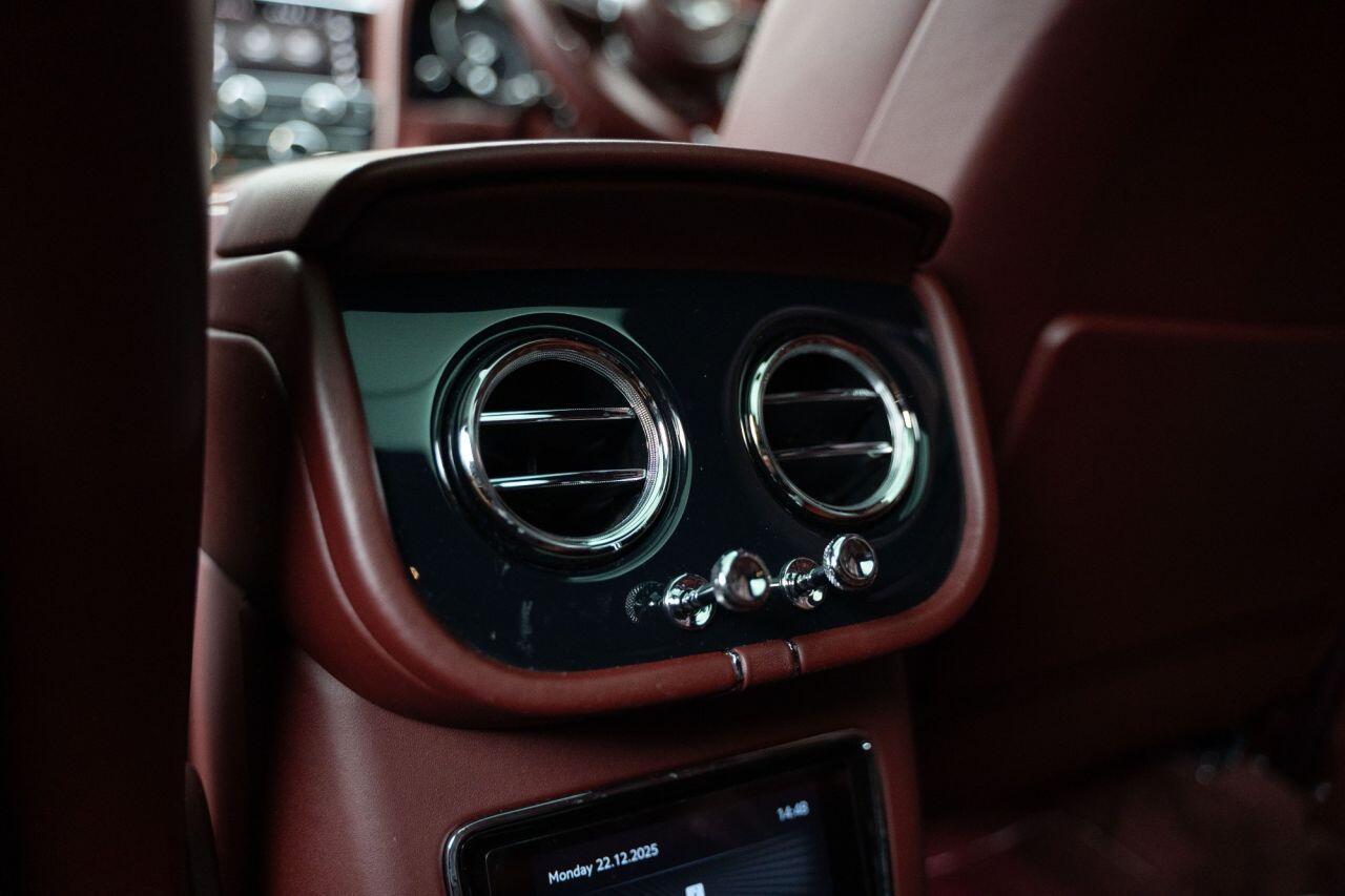 Bentley BENTAYGA 4.0 V8 SUV 5dr Petrol Auto 4WD Euro 6 (s/s) (550 ps) 12 MONTH WARRANTY + FINANCE