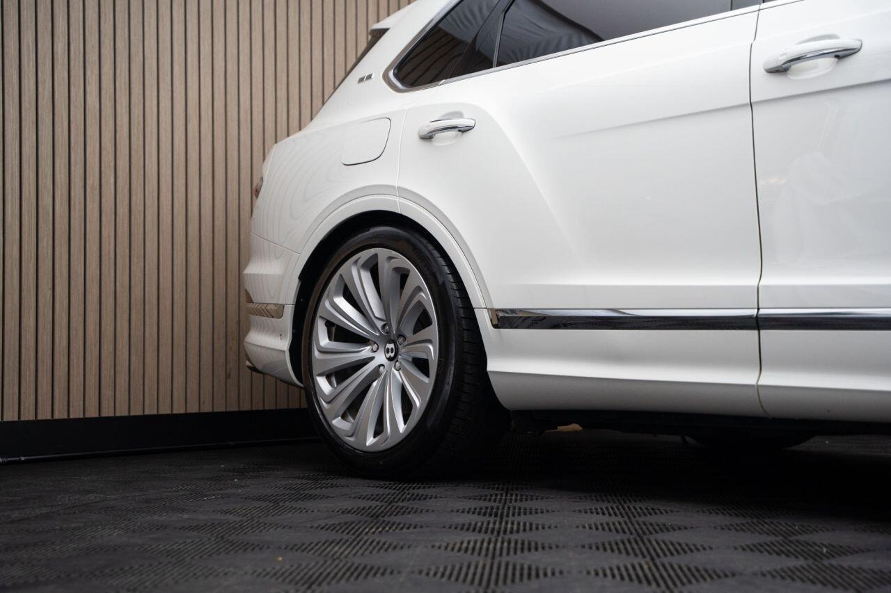 Bentley BENTAYGA 4.0 V8 SUV 5dr Petrol Auto 4WD Euro 6 (s/s) (550 ps) 12 MONTH WARRANTY + FINANCE