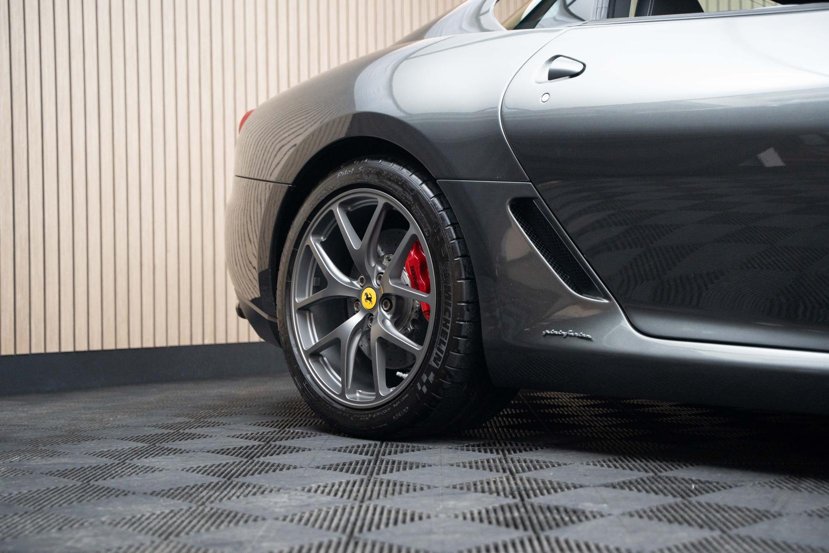 Ferrari 599 6.0 V12 GTB Fiorano Coupe 2dr Petrol F1 Euro 4 (612 bhp)