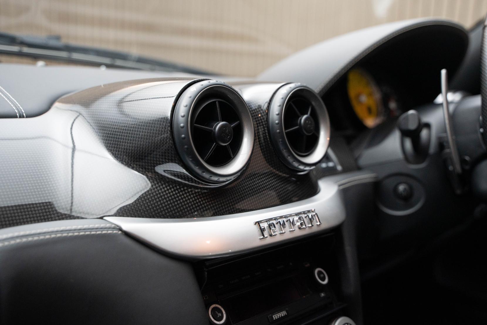 Ferrari 599 6.0 V12 GTB Fiorano Coupe 2dr Petrol F1 Euro 4 (612 bhp)