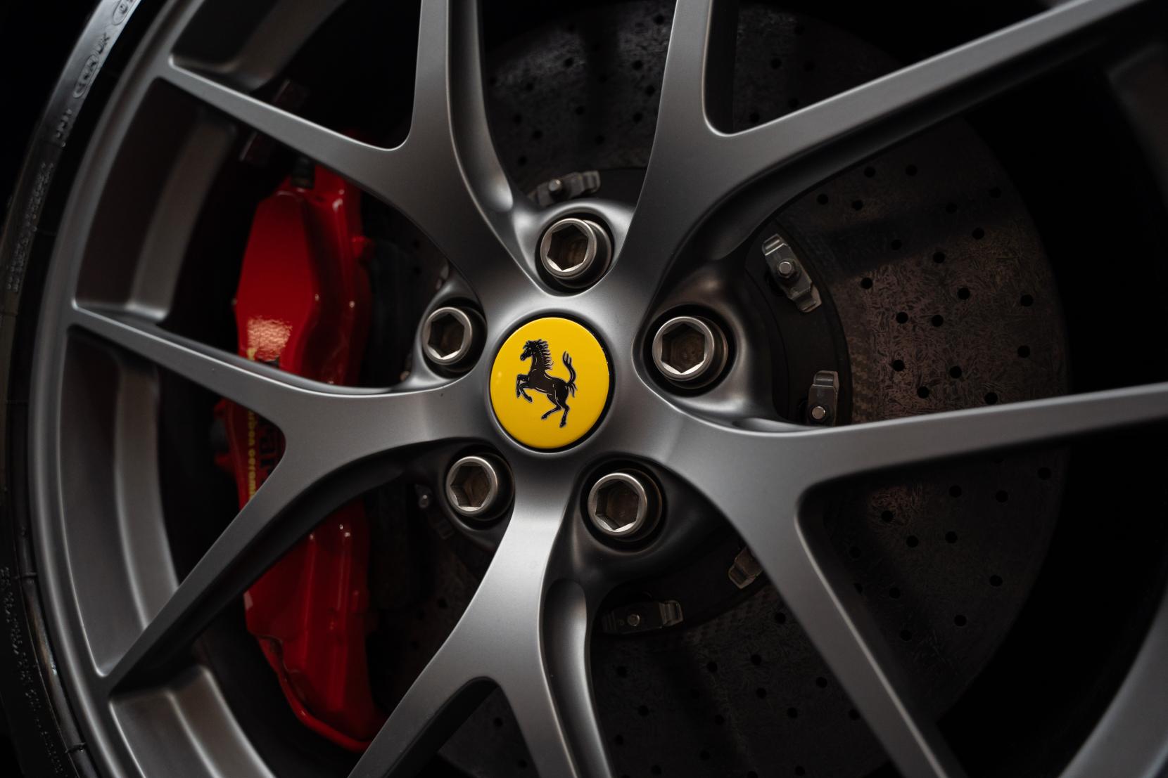 Ferrari 599 6.0 V12 GTB Fiorano Coupe 2dr Petrol F1 Euro 4 (612 bhp)