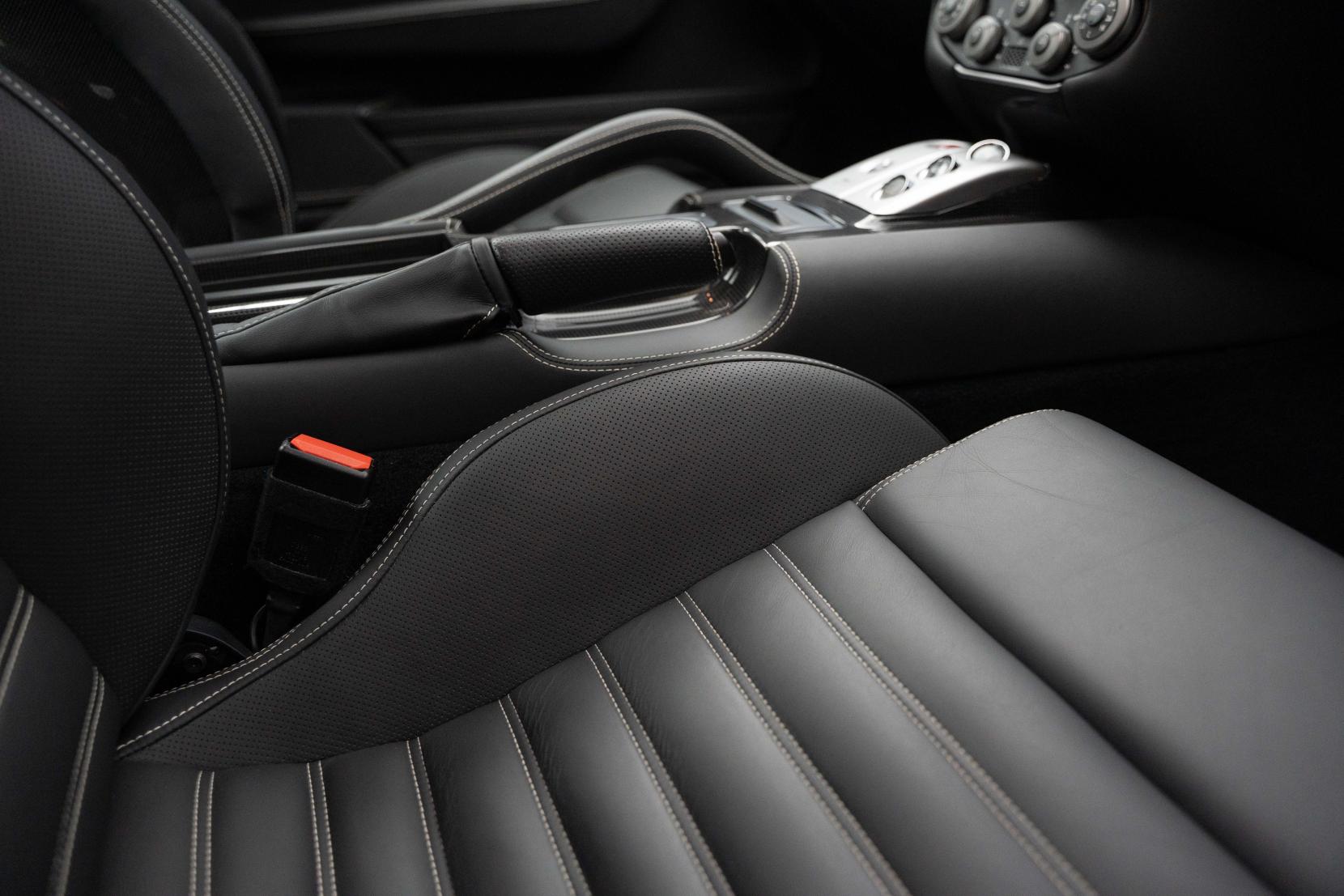 Ferrari 599 6.0 V12 GTB Fiorano Coupe 2dr Petrol F1 Euro 4 (612 bhp)