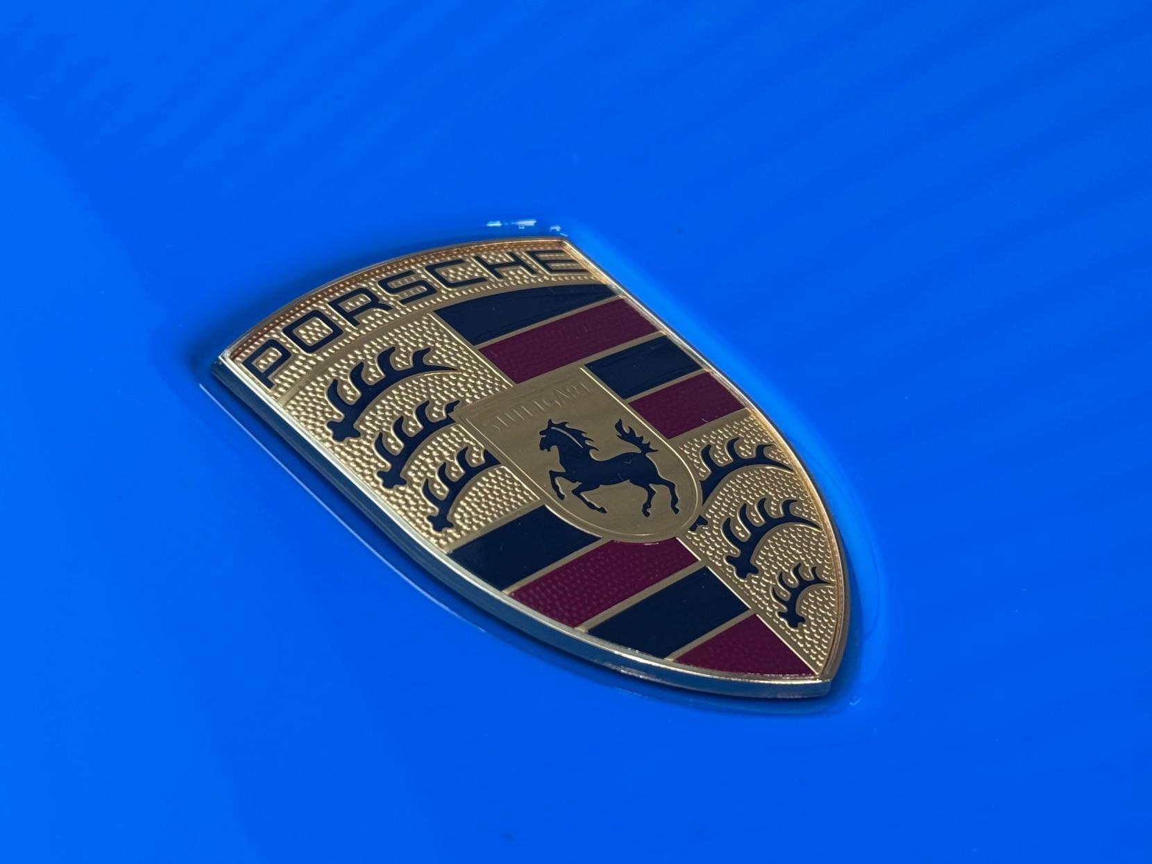 Porsche 911 3.0T 992 Carrera Coupe 2dr Petrol PDK Euro 6 (s/s) (385 ps)