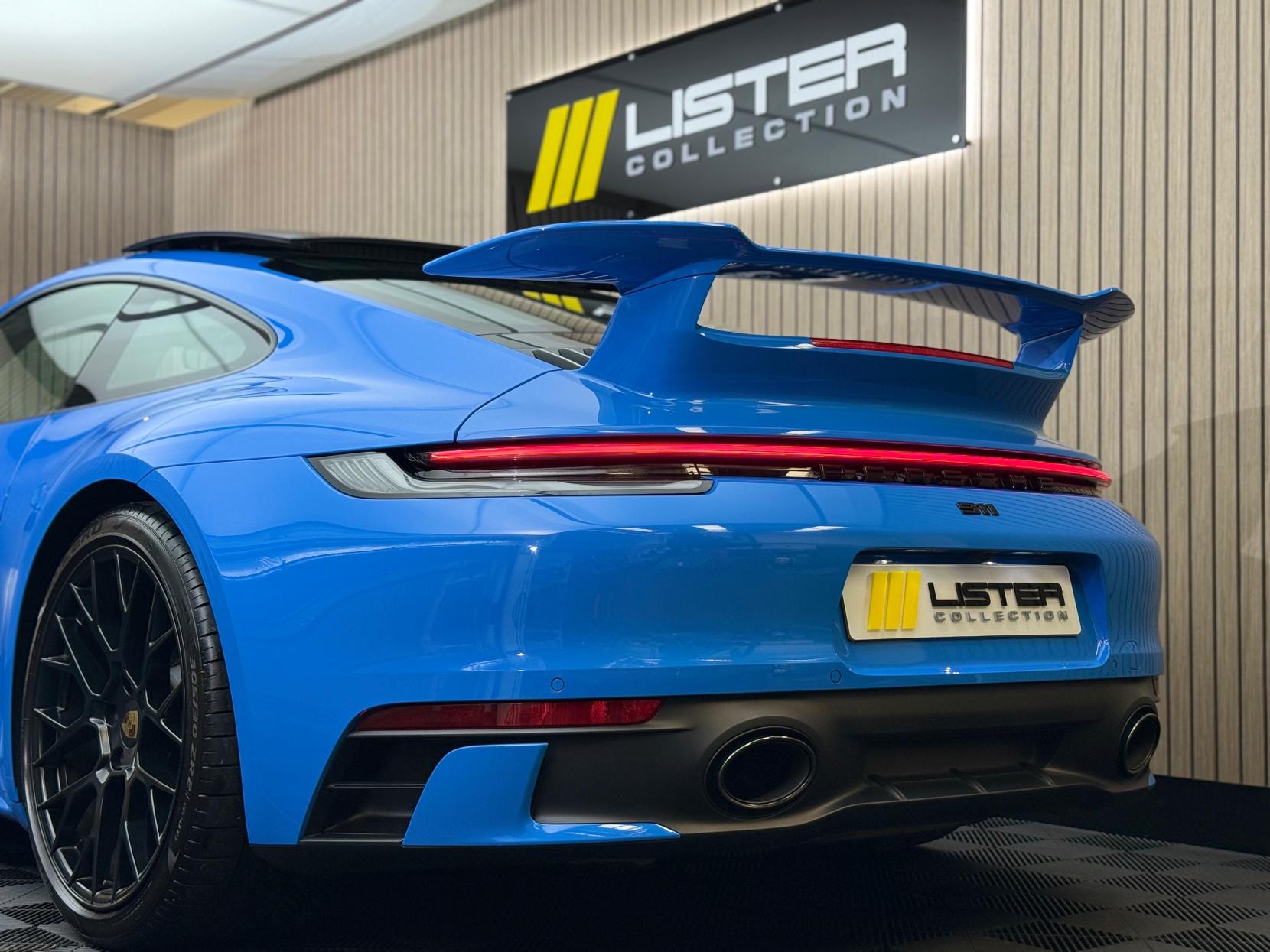 Porsche 911 3.0T 992 Carrera Coupe 2dr Petrol PDK Euro 6 (s/s) (385 ps)