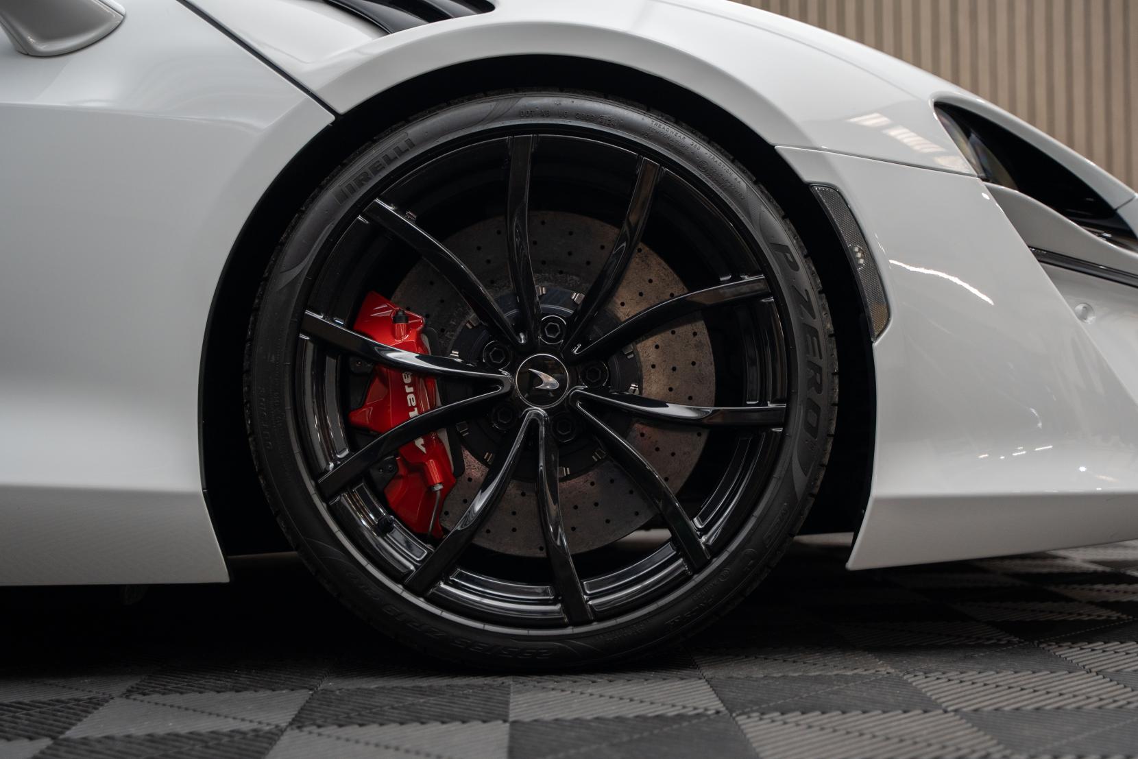 MCLAREN ARTURA 3.0T V6 7.4kWh Coupe 2dr Petrol Plug-in Hybrid SSG Euro 6 (s/s) (680 ps) LOW RATE FINANCE +12 MONTH WARRANTY