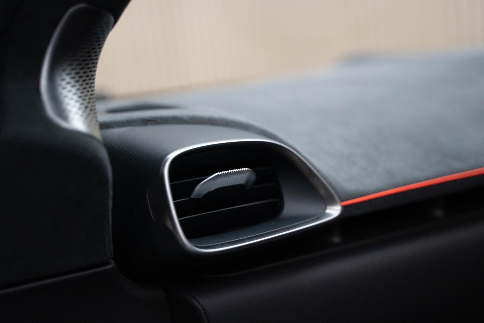 MCLAREN ARTURA 3.0T V6 7.4kWh Coupe 2dr Petrol Plug-in Hybrid SSG Euro 6 (s/s) (680 ps) LOW RATE FINANCE +12 MONTH WARRANTY