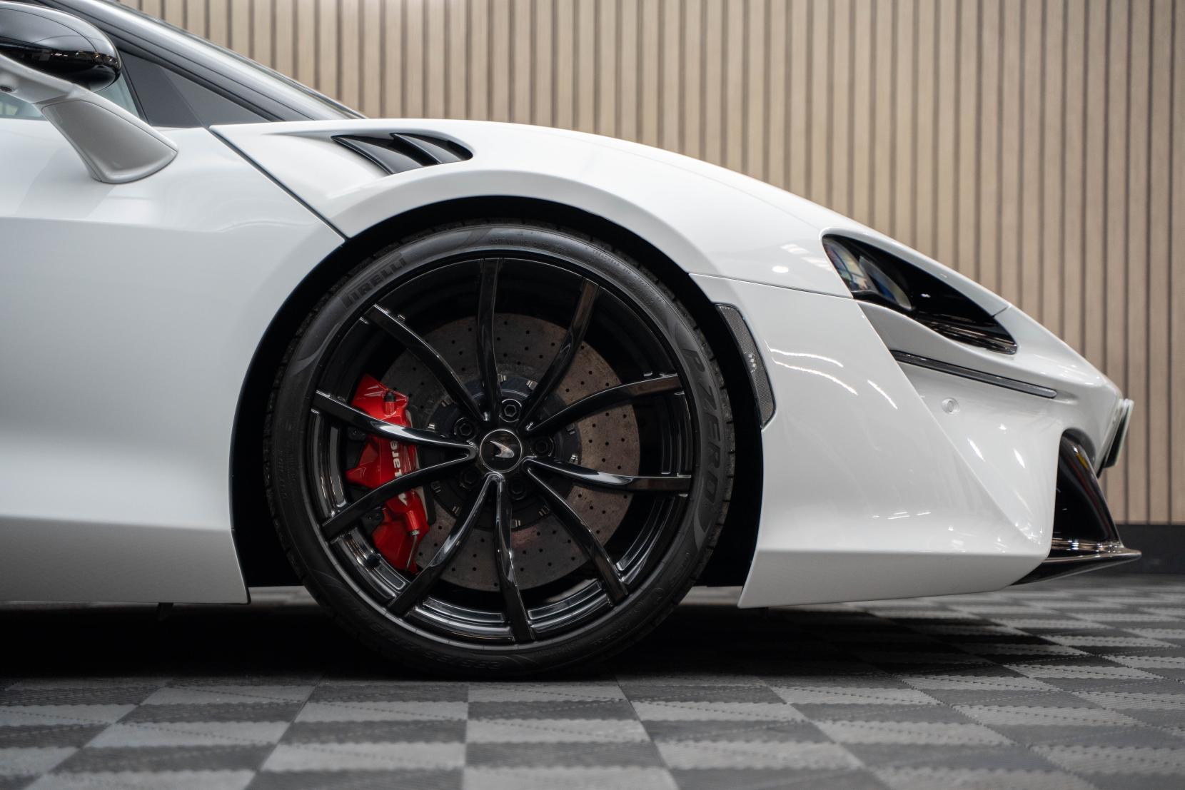 MCLAREN ARTURA 3.0T V6 7.4kWh Coupe 2dr Petrol Plug-in Hybrid SSG Euro 6 (s/s) (680 ps) LOW RATE FINANCE +12 MONTH WARRANTY