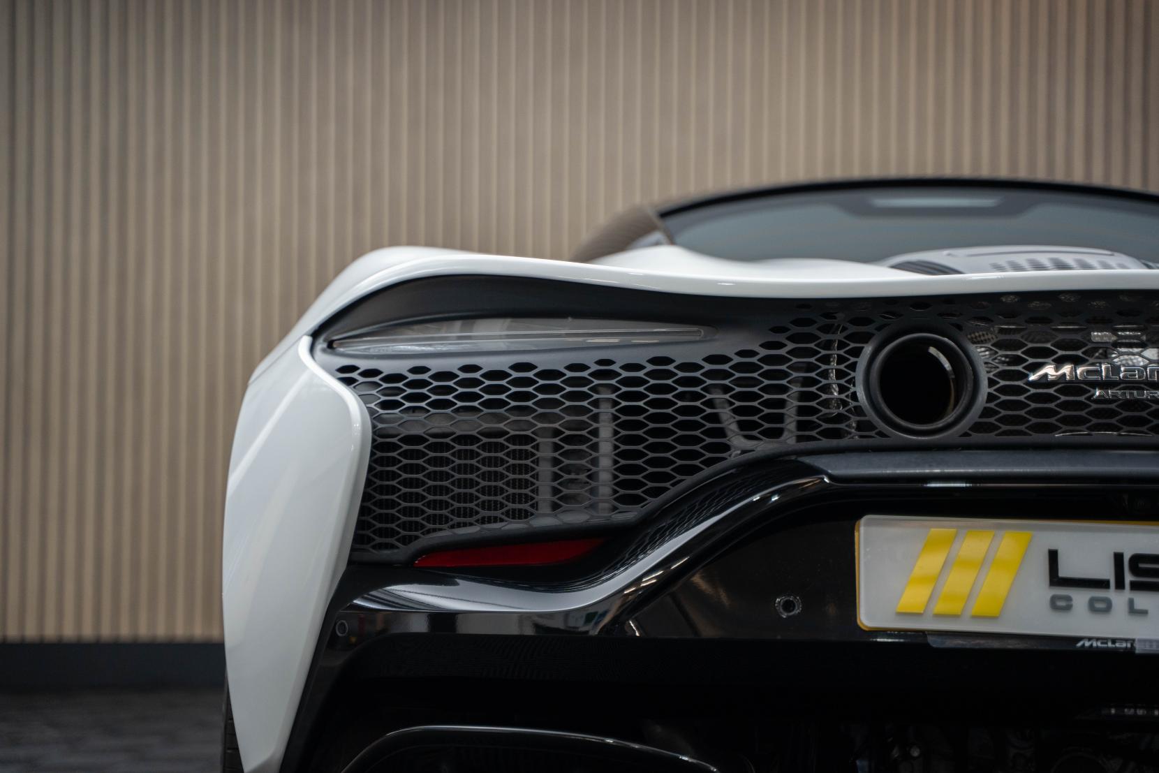 MCLAREN ARTURA 3.0T V6 7.4kWh Coupe 2dr Petrol Plug-in Hybrid SSG Euro 6 (s/s) (680 ps) LOW RATE FINANCE +12 MONTH WARRANTY