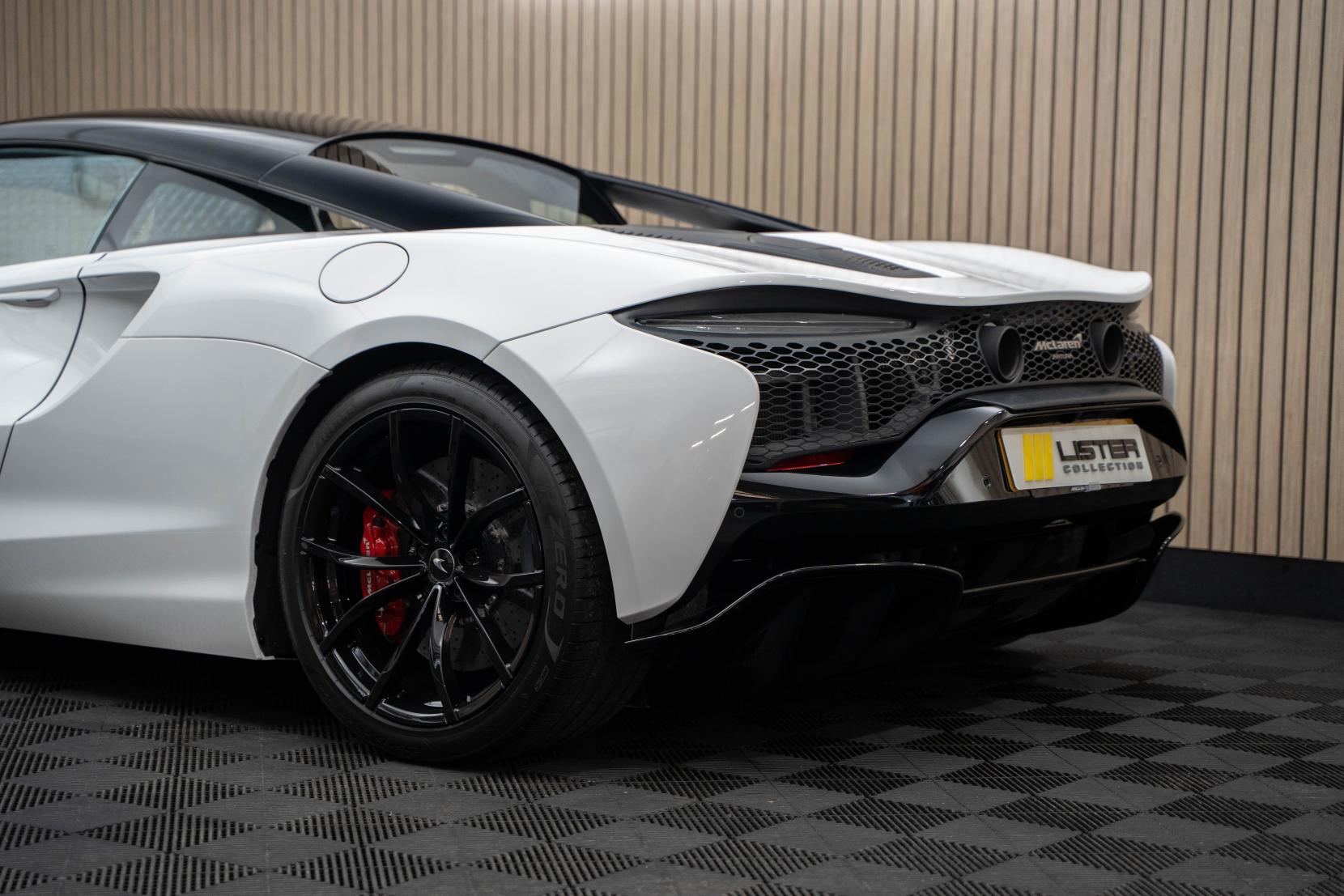 MCLAREN ARTURA 3.0T V6 7.4kWh Coupe 2dr Petrol Plug-in Hybrid SSG Euro 6 (s/s) (680 ps) LOW RATE FINANCE +12 MONTH WARRANTY