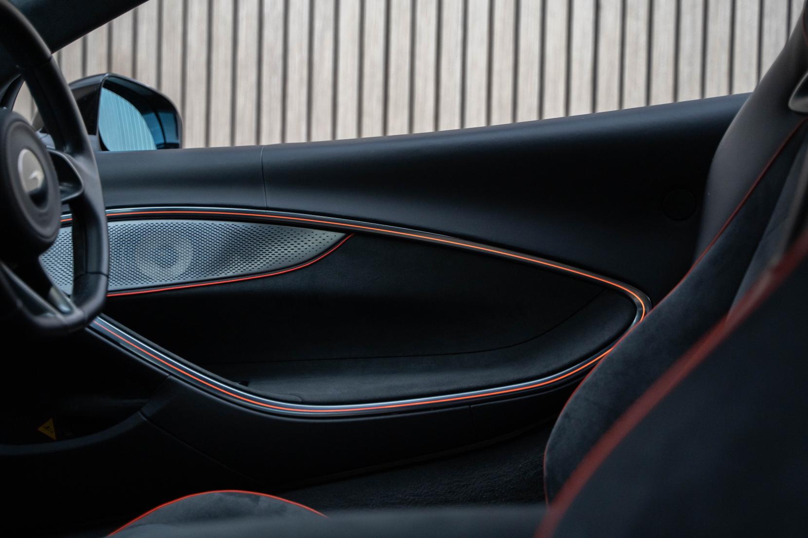 MCLAREN ARTURA 3.0T V6 7.4kWh Coupe 2dr Petrol Plug-in Hybrid SSG Euro 6 (s/s) (680 ps) LOW RATE FINANCE +12 MONTH WARRANTY