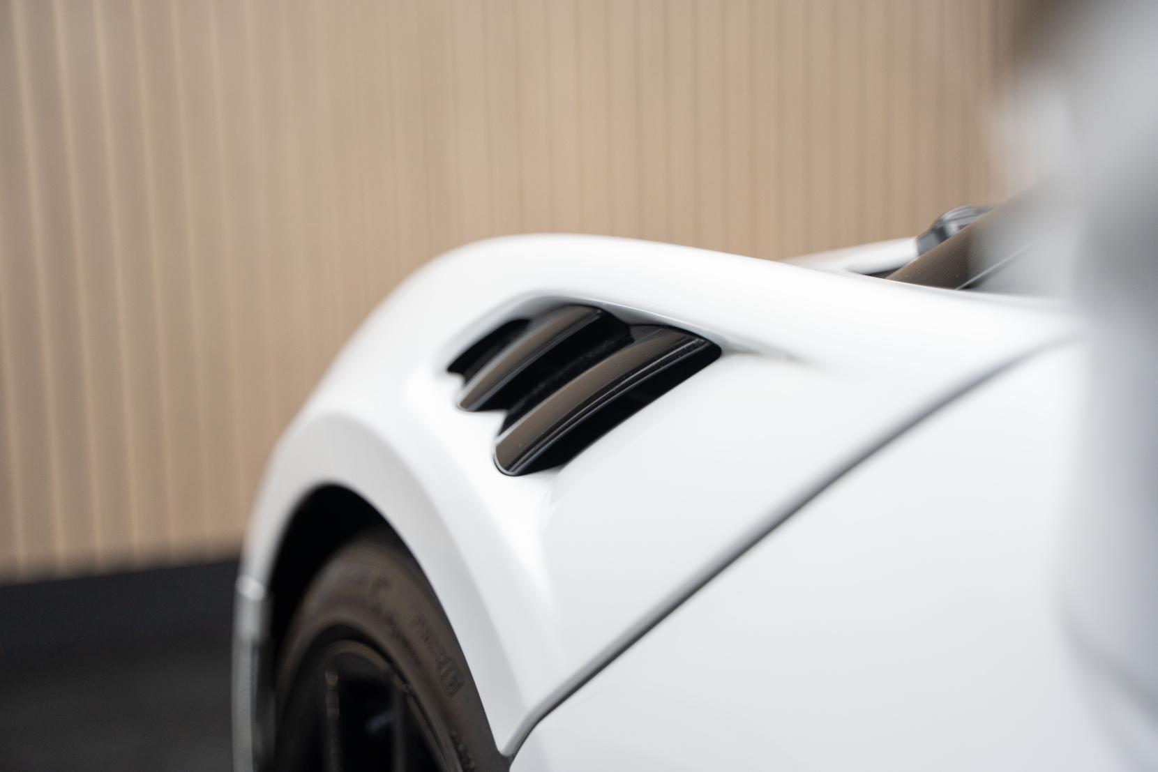 MCLAREN ARTURA 3.0T V6 7.4kWh Coupe 2dr Petrol Plug-in Hybrid SSG Euro 6 (s/s) (680 ps) LOW RATE FINANCE +12 MONTH WARRANTY