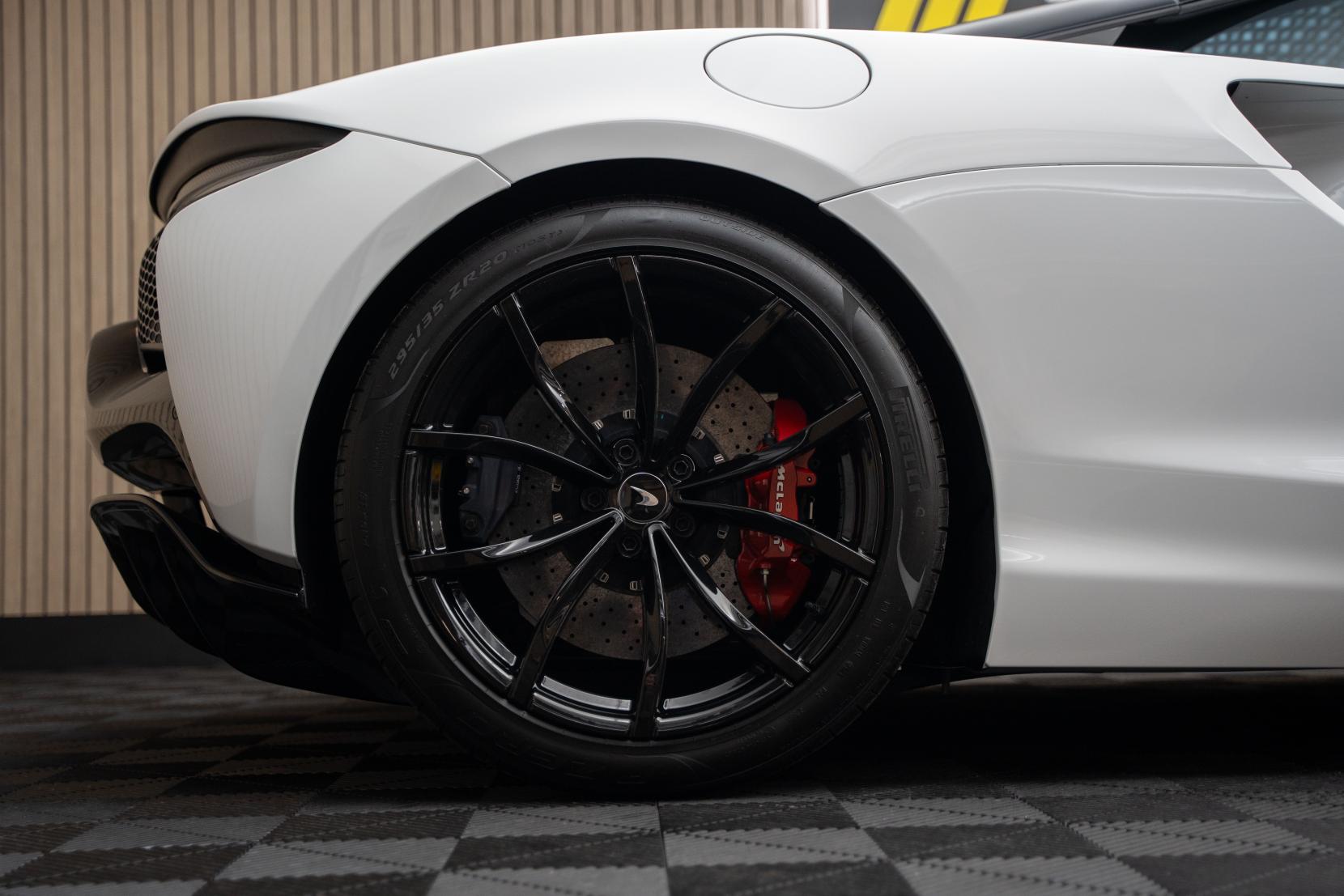 MCLAREN ARTURA 3.0T V6 7.4kWh Coupe 2dr Petrol Plug-in Hybrid SSG Euro 6 (s/s) (680 ps) LOW RATE FINANCE +12 MONTH WARRANTY