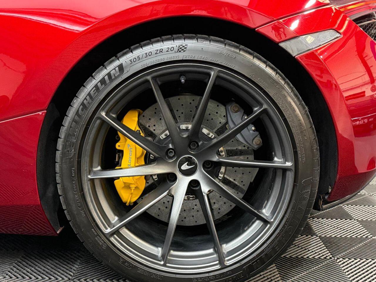 MCLAREN 720S 4.0T V8 Performance 2dr Petrol SSG Euro 6 LOW RATE FINANCE +12 MONTH WARRANTY