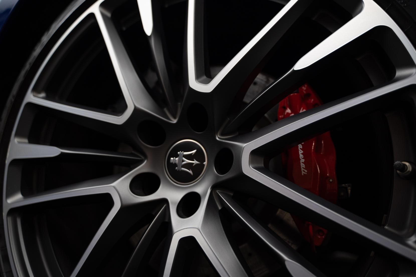 Maserati Ghibli 3.8 V8 Trofeo Saloon 4dr Petrol ZF Euro 6 (s/s) (580 ps)